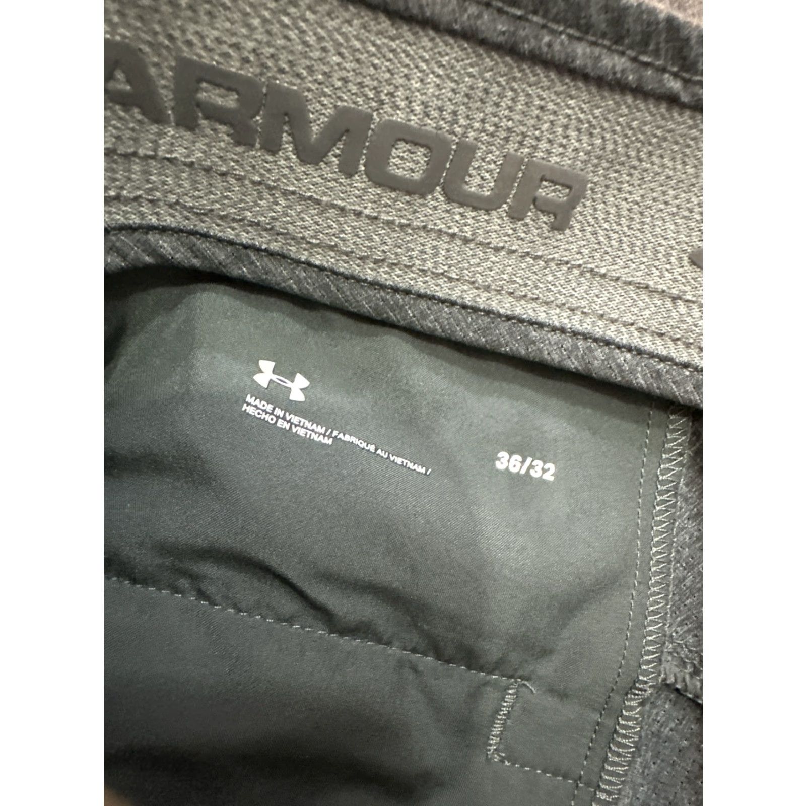 Under Armour Under Armour Pants 36x32 Gray All Season Gear Mens Chino Lightweight Casual Straight Leg 5-Pocket Logo Front Flat Front Inseam 32 Rise 10.5 Size US 36 / EU 52 - 5 Thumbnail