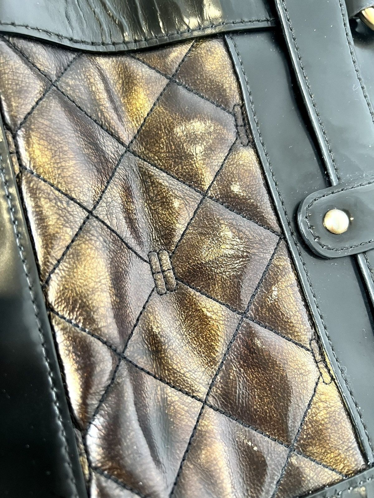 Balenciaga Balenciaga Quilted Patent Leather Tote – Black Size ONE SIZE - 8 Thumbnail