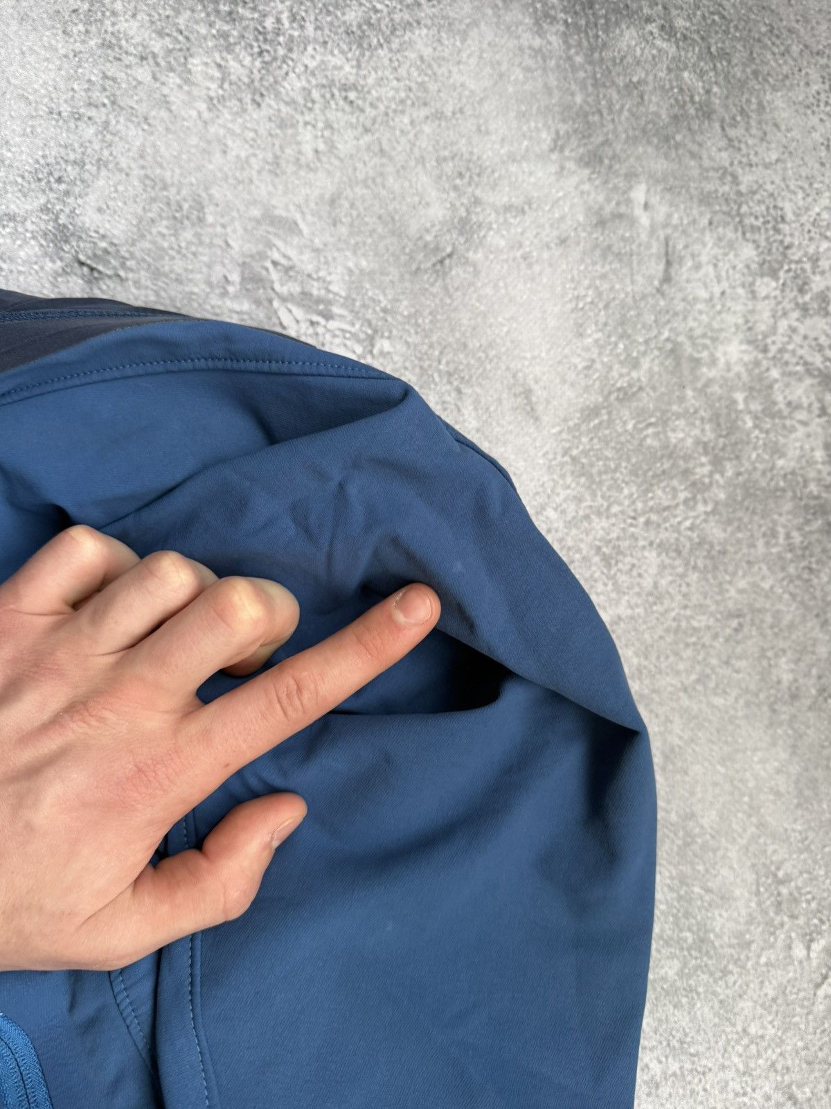 Arc'teryx × Vintage Vintage Arc’Teryx blue Soft-Shell Outdoor Jacket Size US L / EU 52-54 / 3 - 6 Thumbnail