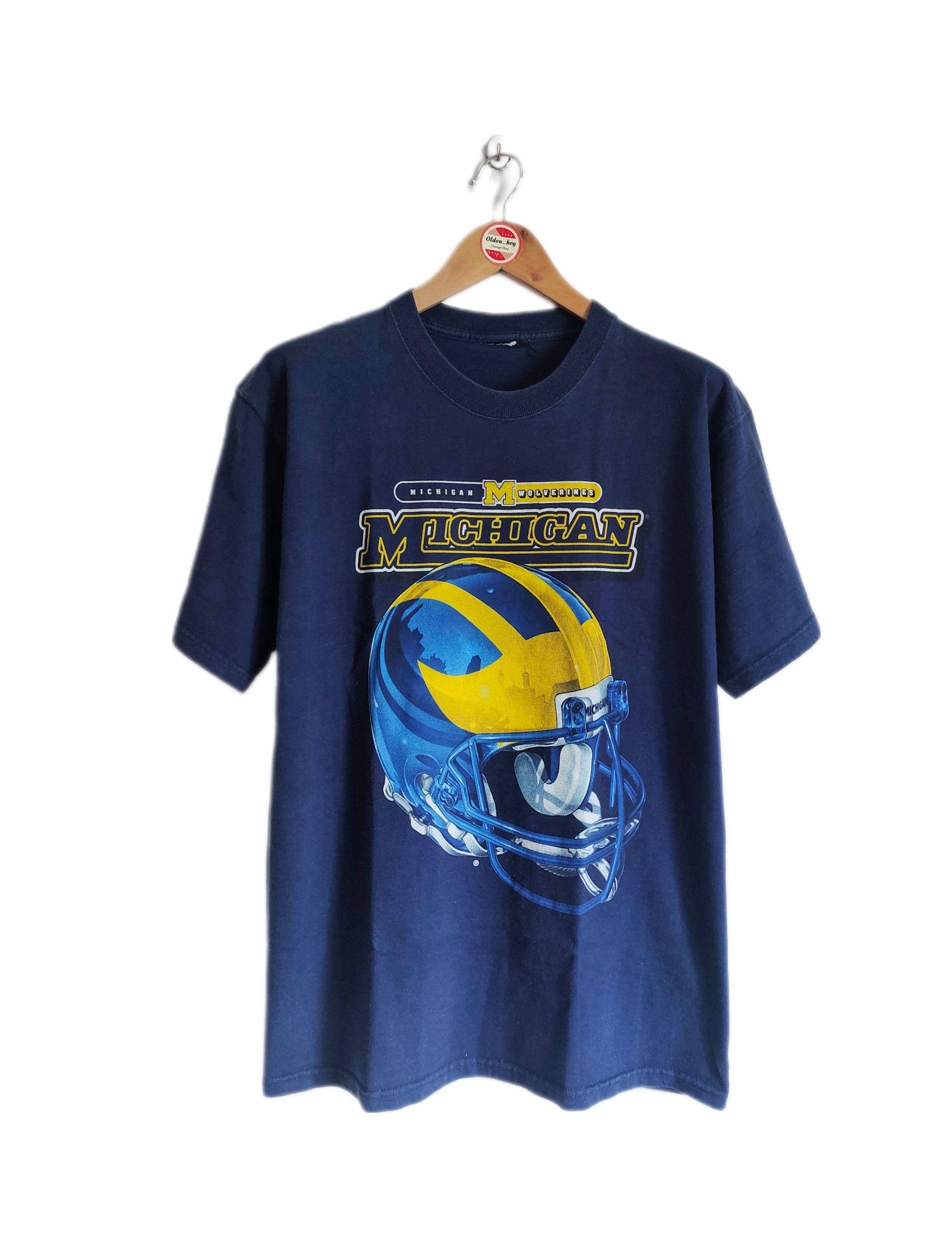 Vintage Vintage Michigan Wolverines Helmet 90s T-shirt Size US L / EU 52-54 / 3 - 1 Thumbnail