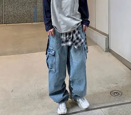 VIBE Cargo Wide Leg Denim Jeans Size US 30 / EU 46 - 1 Thumbnail