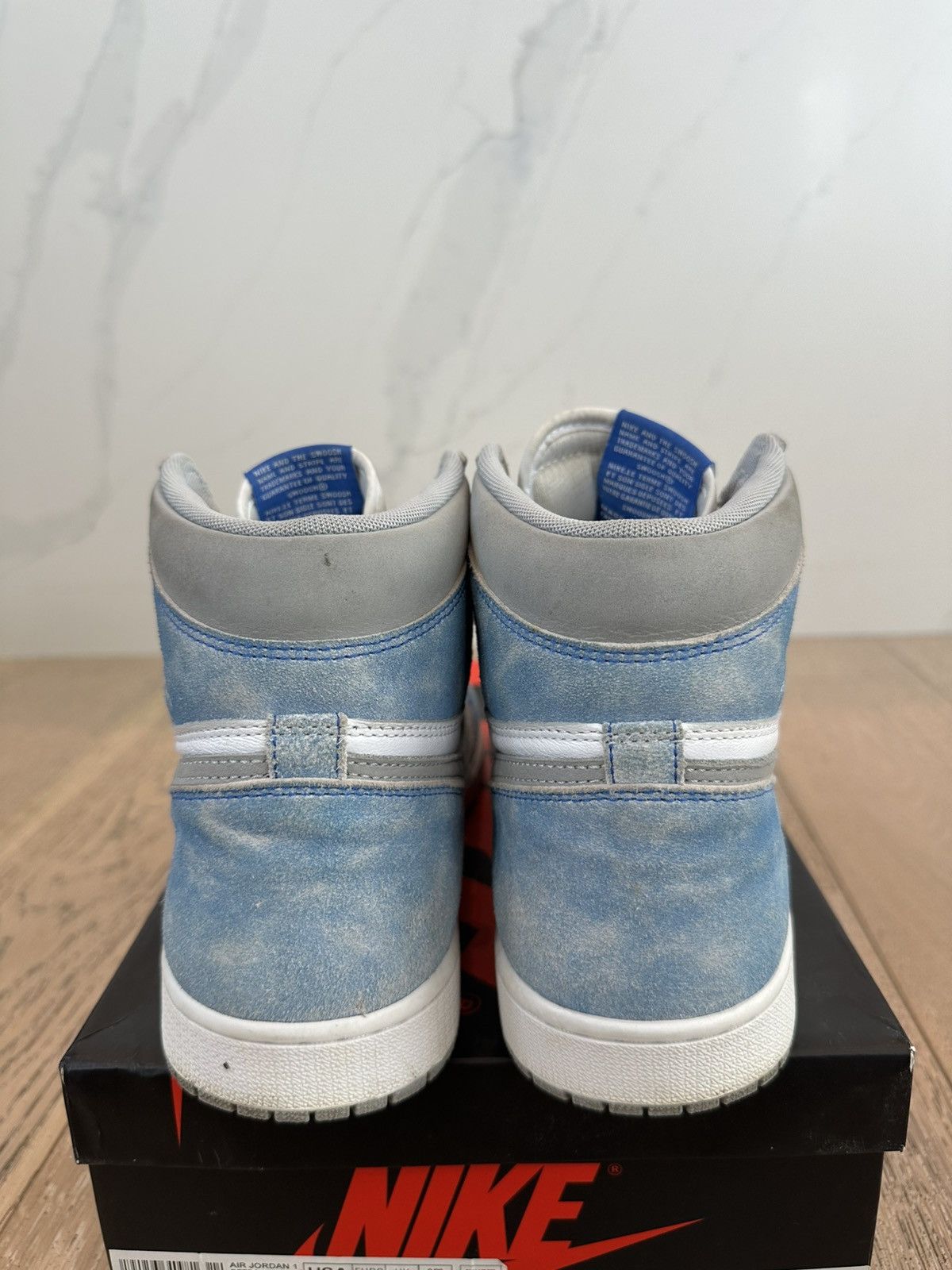 Jordan Brand Jordan 1 Retro High OG Hyper Royal Size US 11.5 / EU 44-45 - 3 Thumbnail