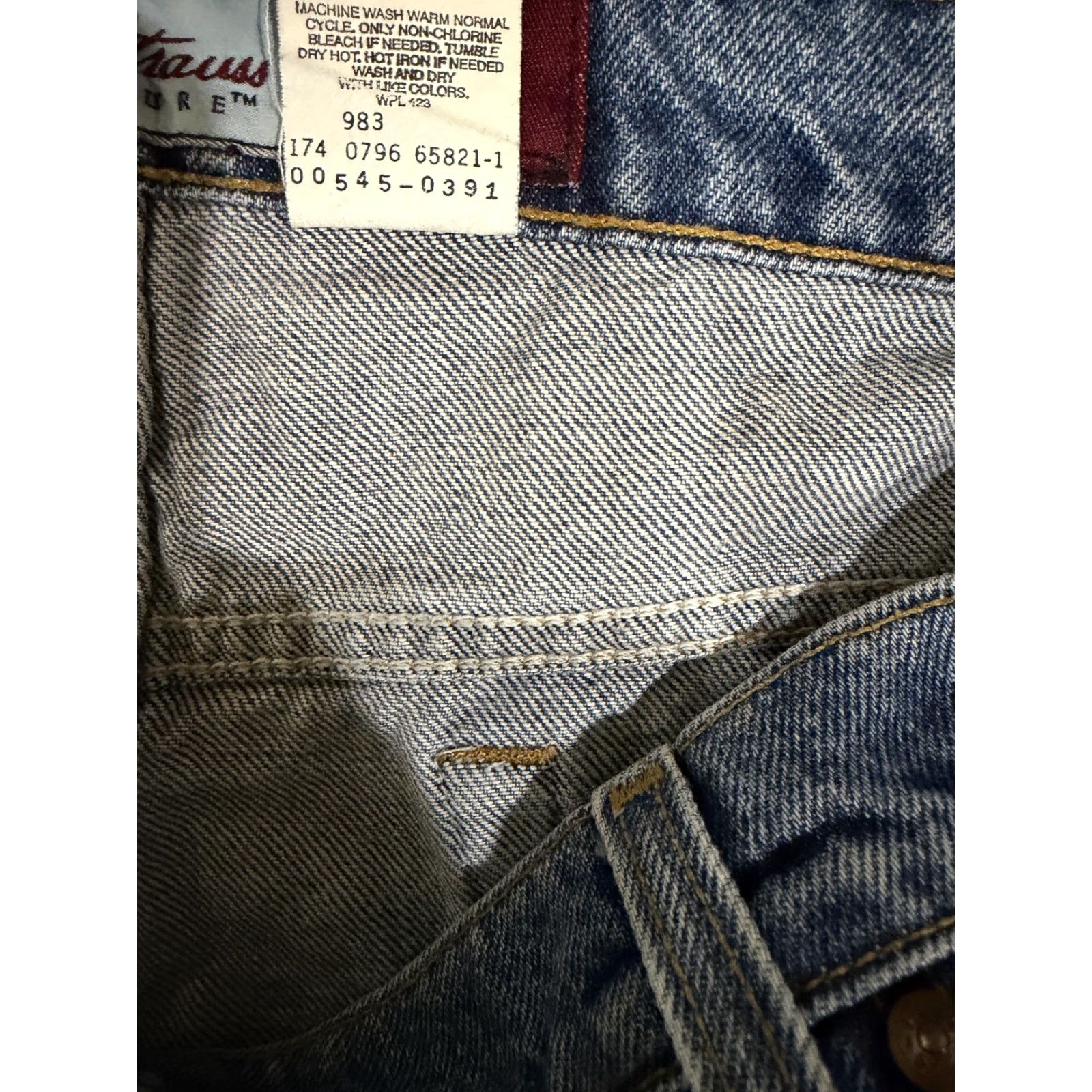 Levi's VINTAGE Levi's 545 Jeans Mens 42x30 Blue Signature Loose Fit Relaxed Straight Leg Denim Size US 42 / EU 58 - 5 Thumbnail