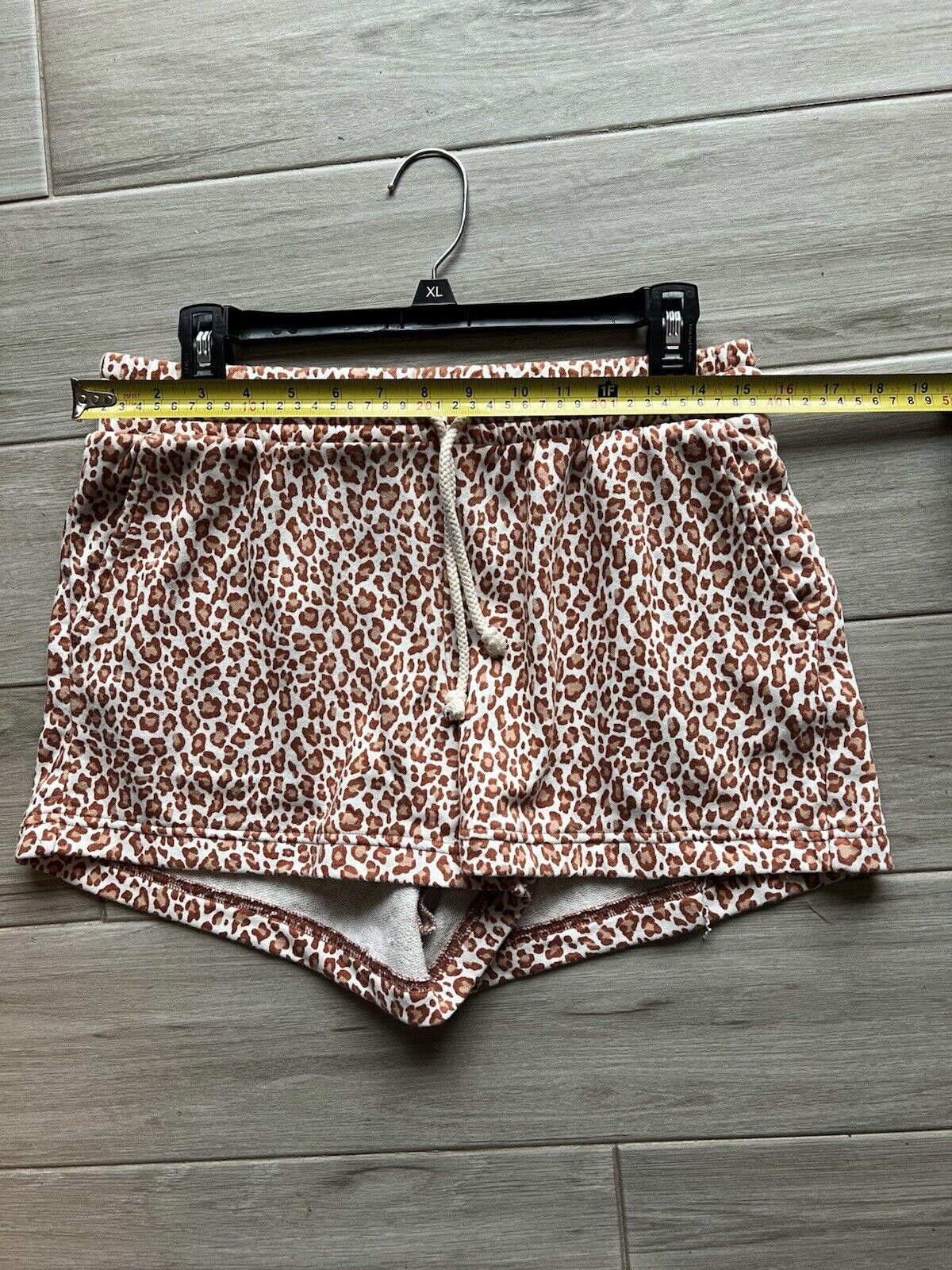 Designer Lou & Grey Leopard Print Terry Shorts Sz M Size 32" / US 10 / IT 46 - 3 Thumbnail