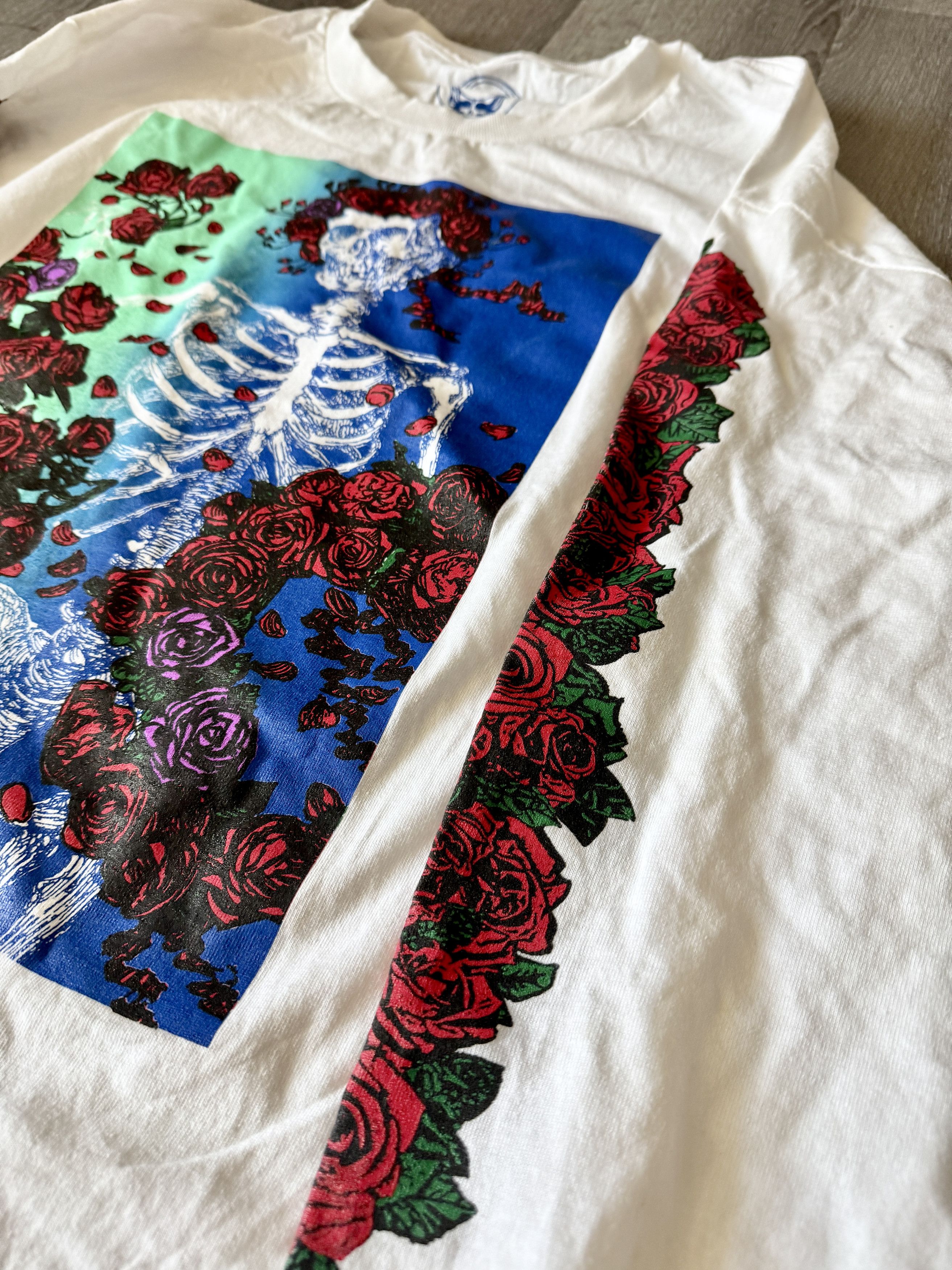 Grateful Dead Grateful Dead Bertha Skeleton Skull & Roses Long Sleeve Tee Size US M / EU 48-50 / 2 - 4 Thumbnail