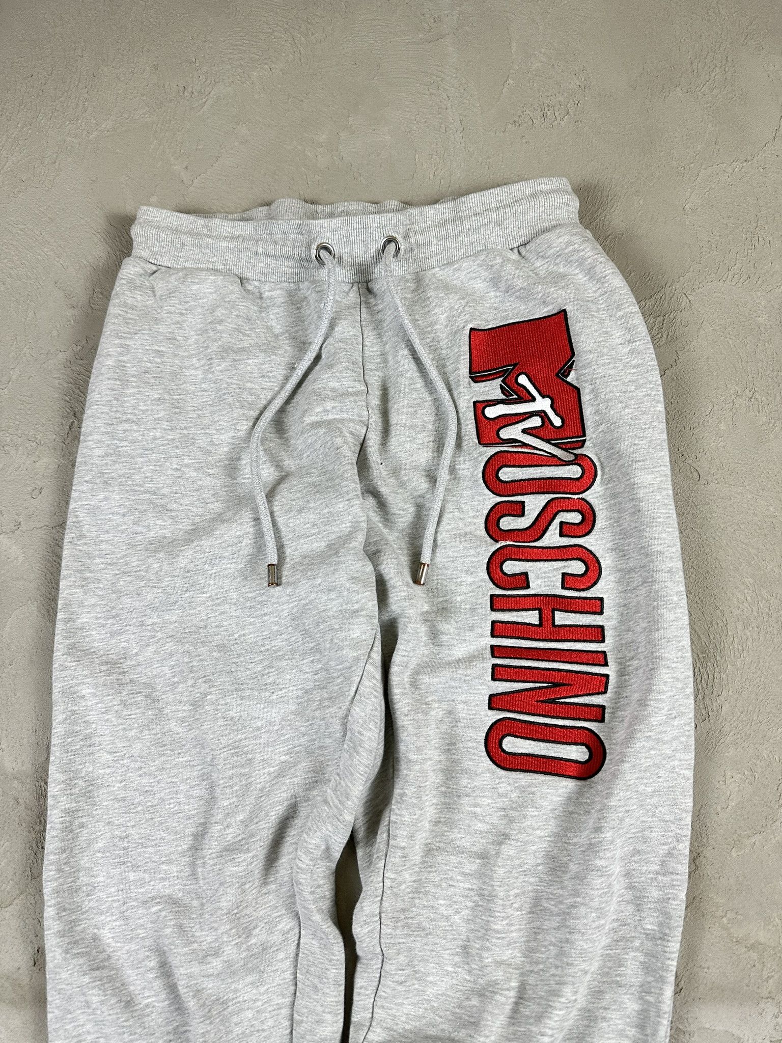 H&M × Moschino Moschino x H&M x MTV Big Logo Sweatpants Size US 30 / EU 46 - 3 Thumbnail