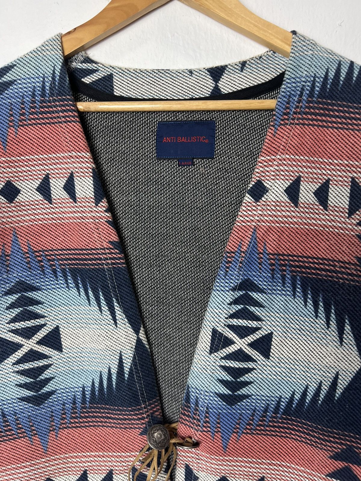 If Six Was Nine Anti Ballastic Native American Pattern Cardigan Size US L / EU 52-54 / 3 - 5 Thumbnail