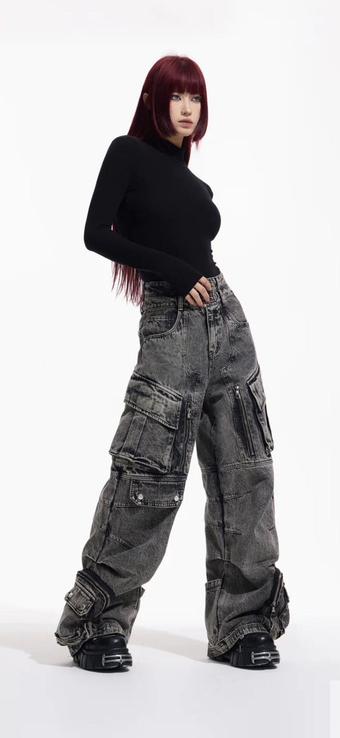 Designer × Diesel × Japanese Brand Work Style Multi-Pocket Jeans Size 28" / US 6 / IT 42 - 2 Thumbnail