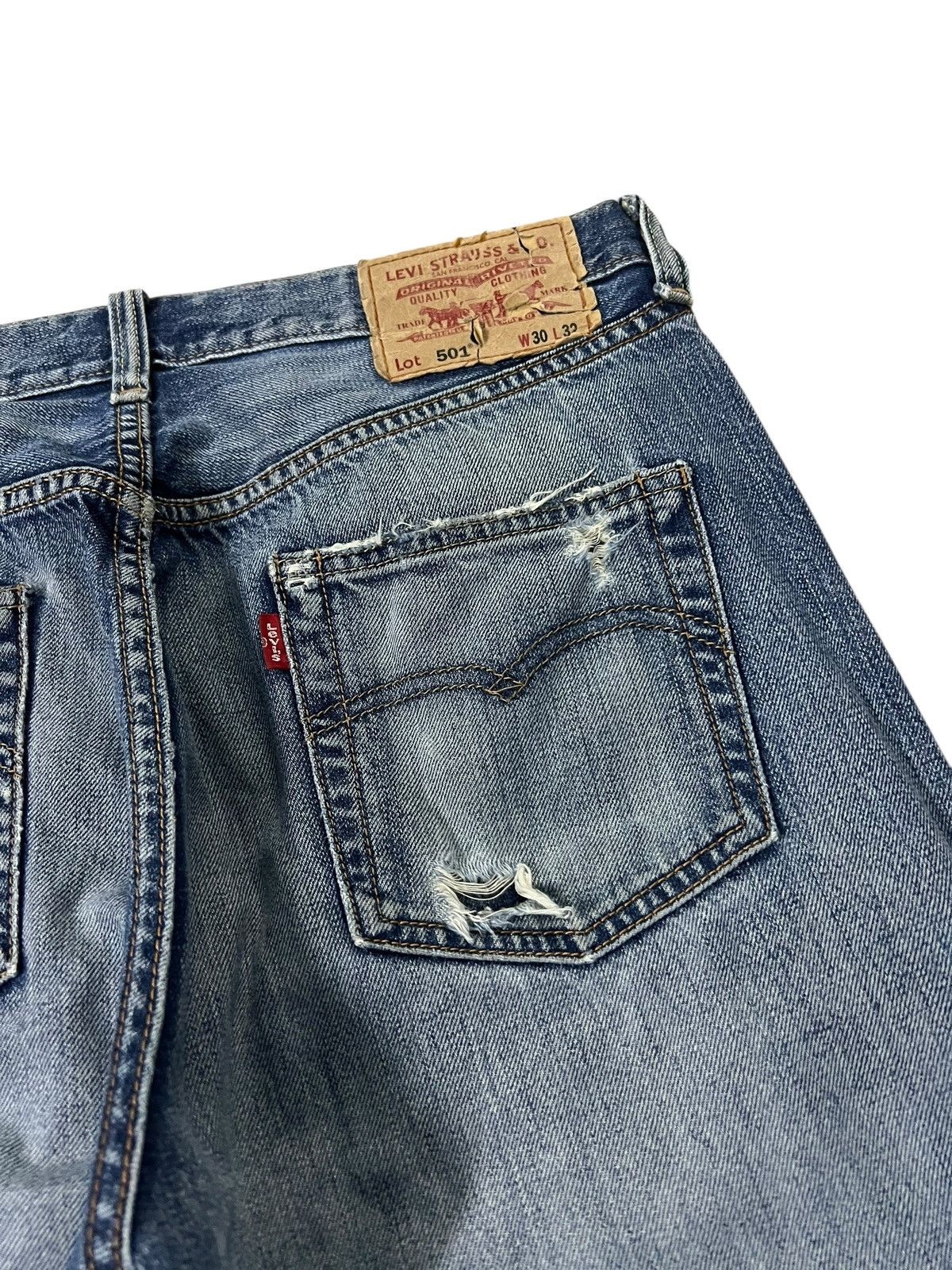 Levi's Vintage Levis 501 1966 Special Edition Distress Jean Size US 30 / EU 46 - 14 Thumbnail