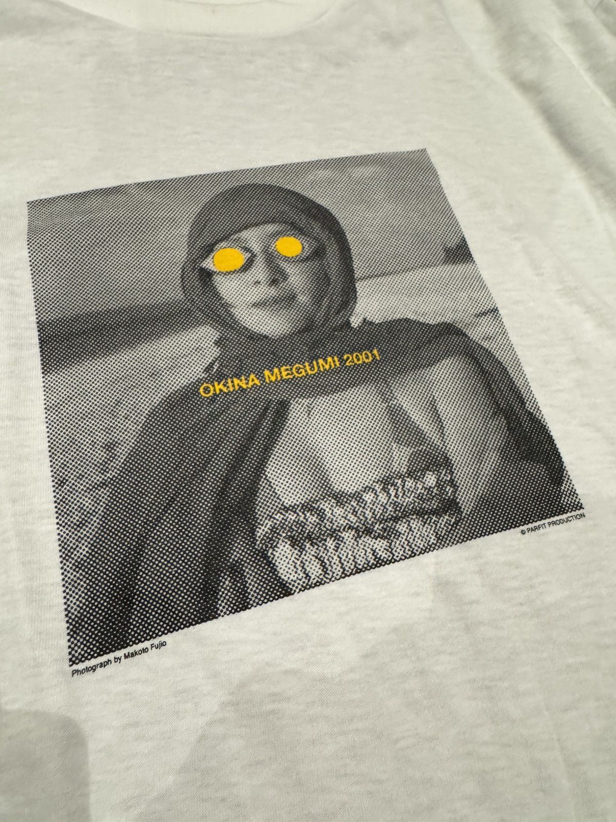 Band Tees VINTAGE 2001 OKINA MEGUMI IN BORACAY ISLAND ARTIST SHIRT Size US M / EU 48-50 / 2 - 3 Thumbnail