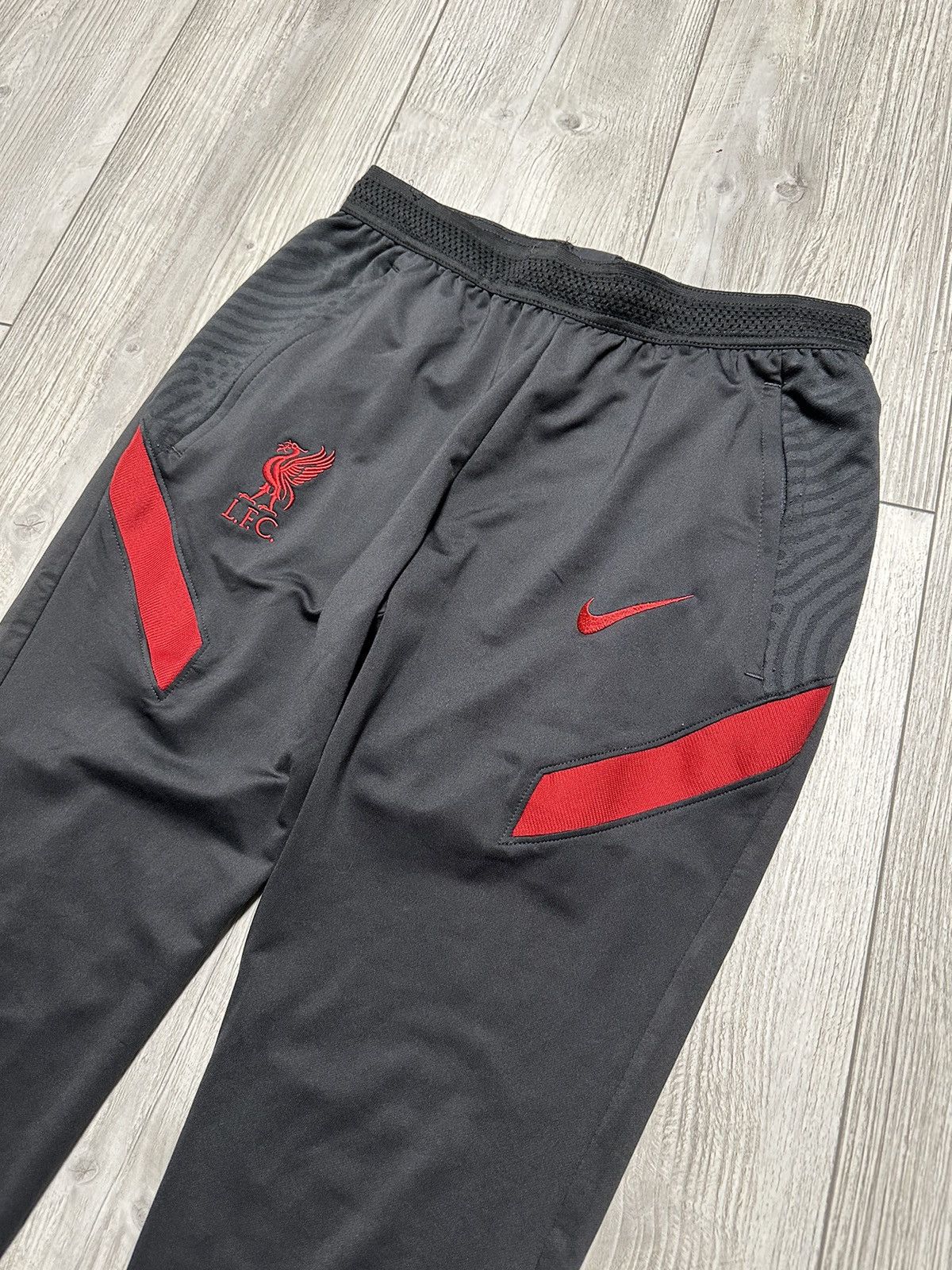 Nike Nike Liverpool Training Football Soccer Pants 2020 Size US 30 / EU 46 - 2 Thumbnail