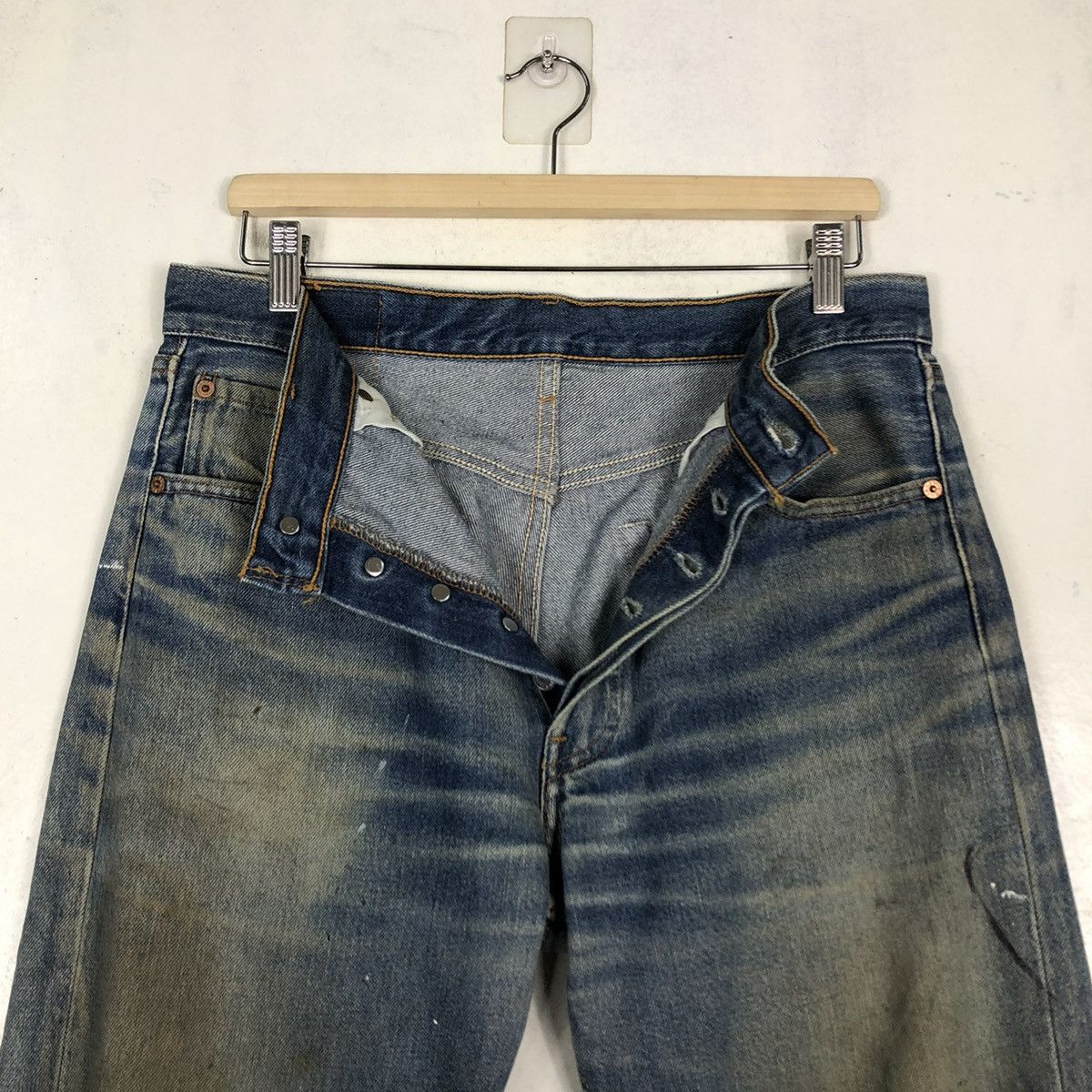 Levi's 🔥VINTAGE LEVI’S 501 DENIM JEANS MADE IN USA RUSTY DESIGN Size US 32 / EU 48 - 14 Thumbnail