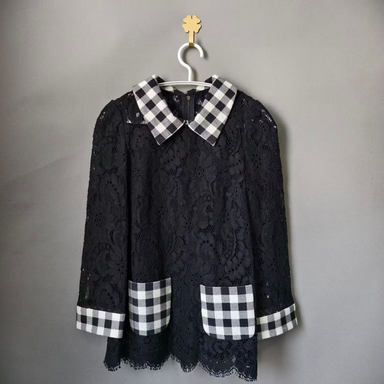 Dolce & Gabbana Dolce Gabbana Checkered Patchwork Lace Shirt Size XS / US 0-2 / IT 36-38 - 1 Thumbnail