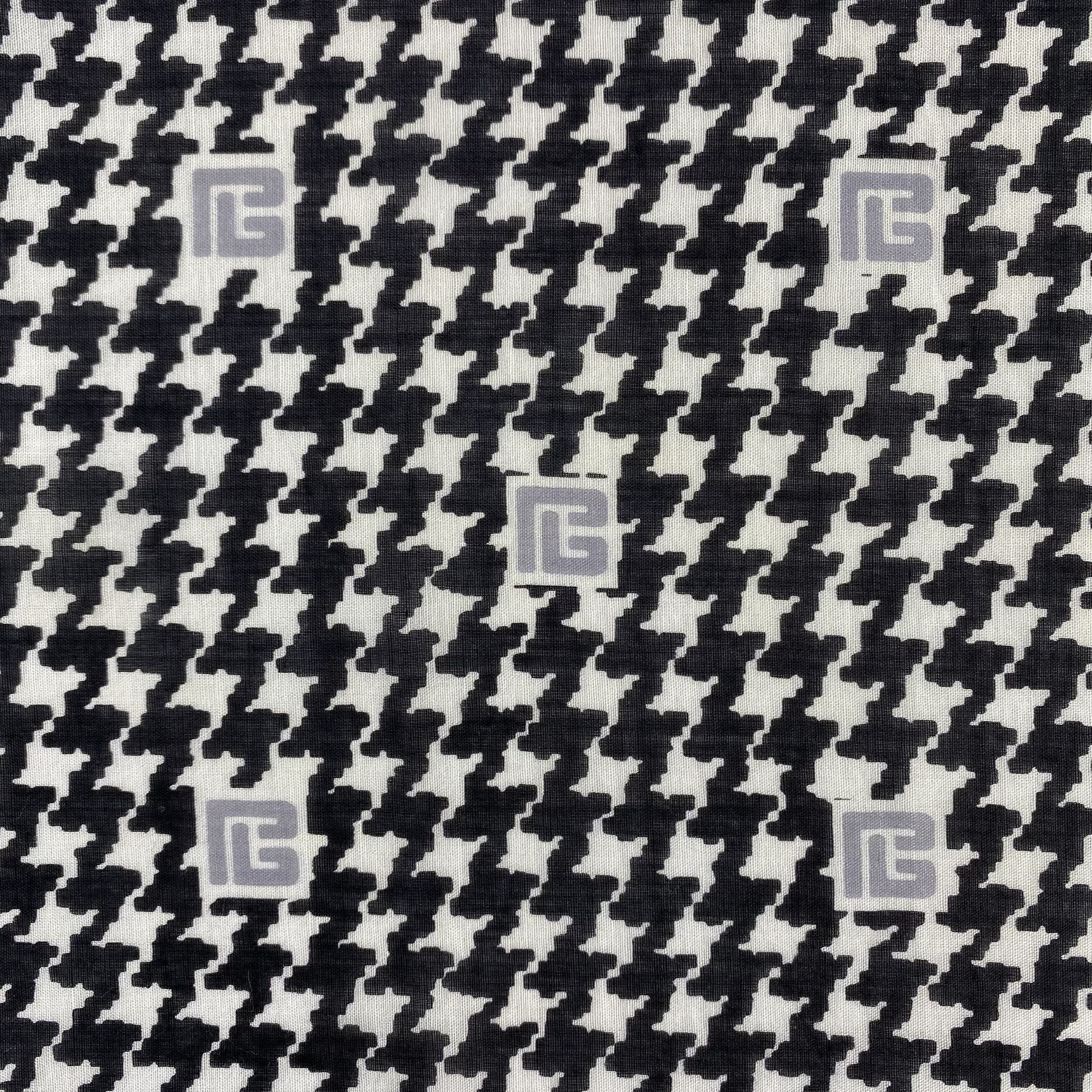 Pierre Balmain × Vintage Pierre Balmain Bandana/ Handkerchief / Neckerchief-P1120 Size ONE SIZE - 4 Thumbnail
