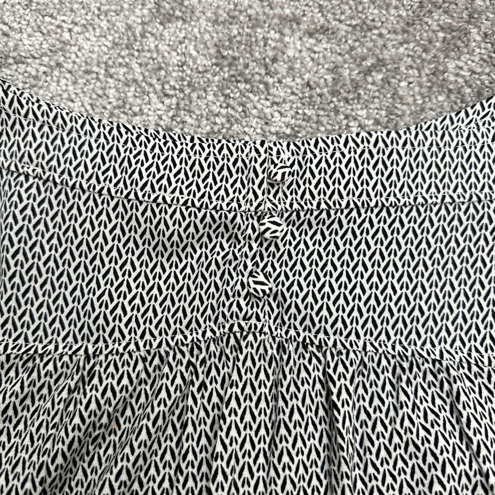 Loft Ann Taylor Loft Blouse Womens Medium Black Geometric Boat Neck Size M / US 6-8 / IT 42-44 - 4 Thumbnail