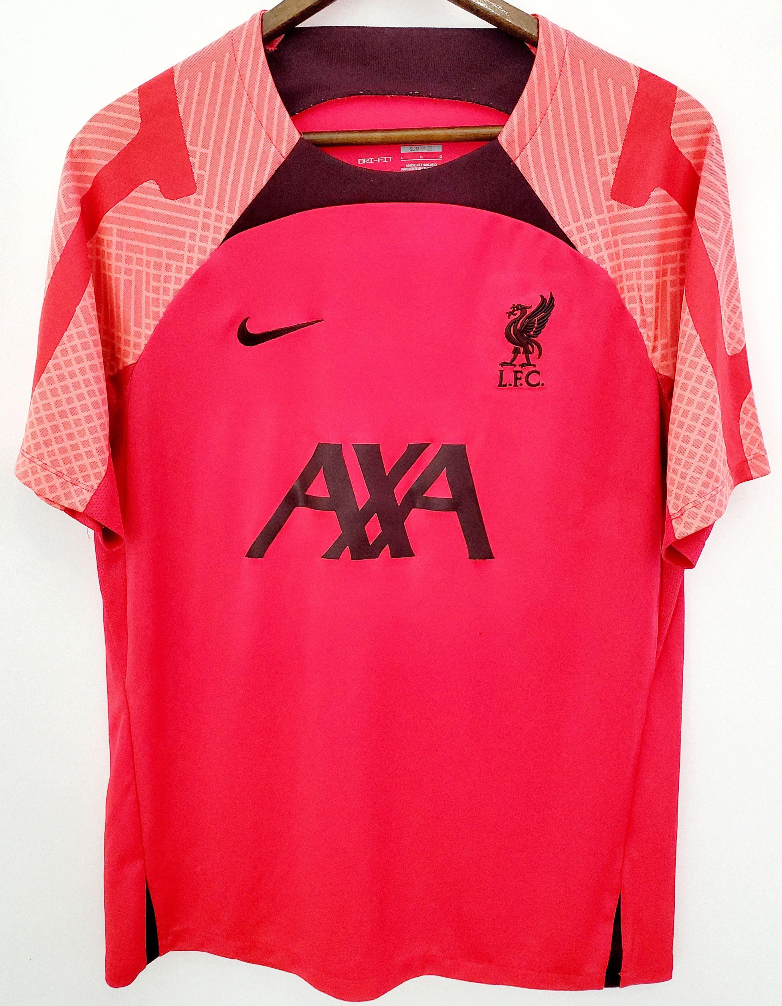 Nike Nike Liverpool FC 22/23 Nike Soccer jersey size L Size US L / EU 52-54 / 3 - 1 Thumbnail