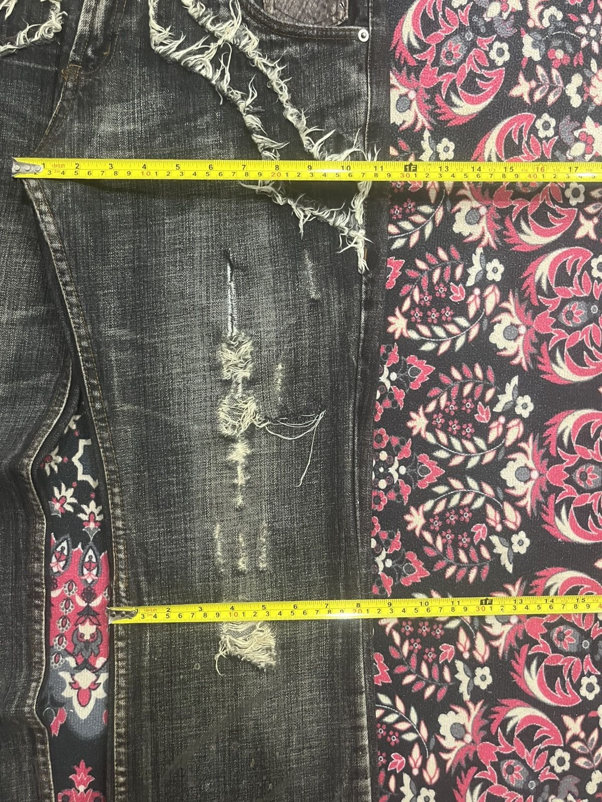 semanticdesign Semantic Design Snakeskin Distressing Fringe Mud Flare Jeans Size US 32 / EU 48 - 17 Thumbnail
