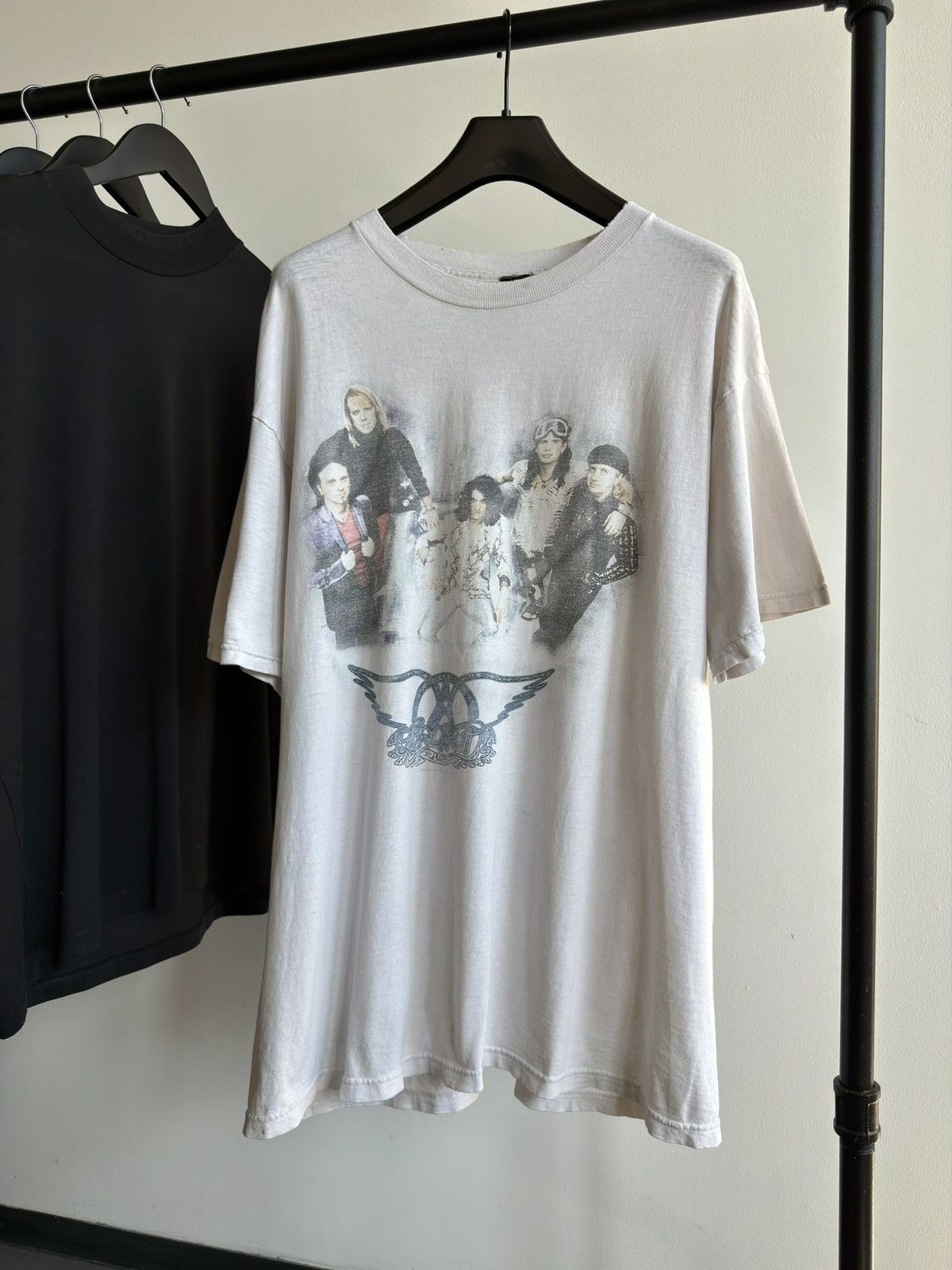Band Tees Vintage 90s Thrashed Faded Aerosmith Grunge Erd WCC Band Tee Size US XXL / EU 58 / 5 - 1 Thumbnail