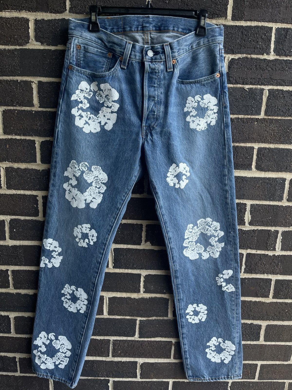 DENIM TEARS × Levi's Denim Tears x Levi’s 501 Denim Jeans sz32x32 Size US 32 / EU 48 - 1 Thumbnail