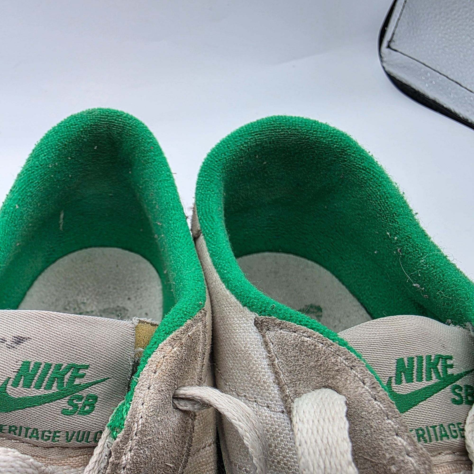 Nike Nike SB Heritage Vulc Lucky Green Gum Mens Size 7.5 Sneaker Size US 7.5 / EU 40-41 - 9 Thumbnail
