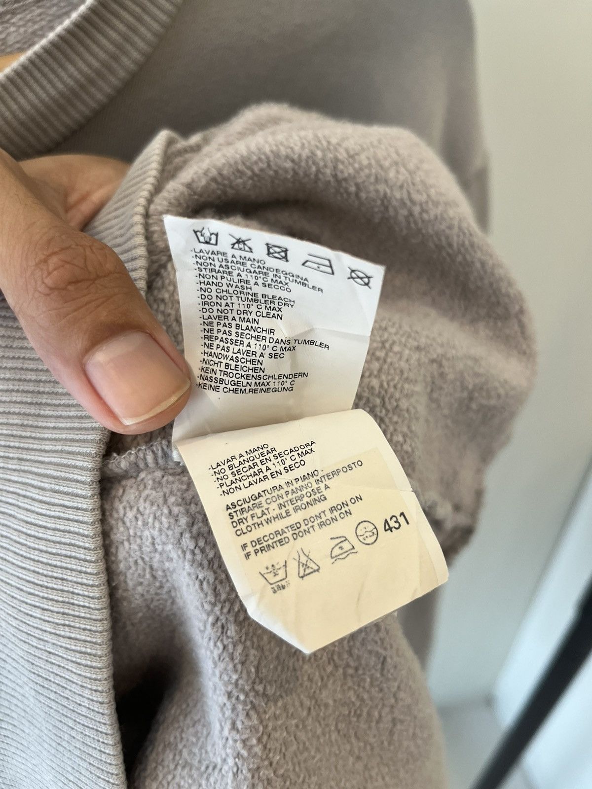 Maison Margiela Margiela Broken Vinyl Sweatshirt Size US M / EU 48-50 / 2 - 8 Thumbnail