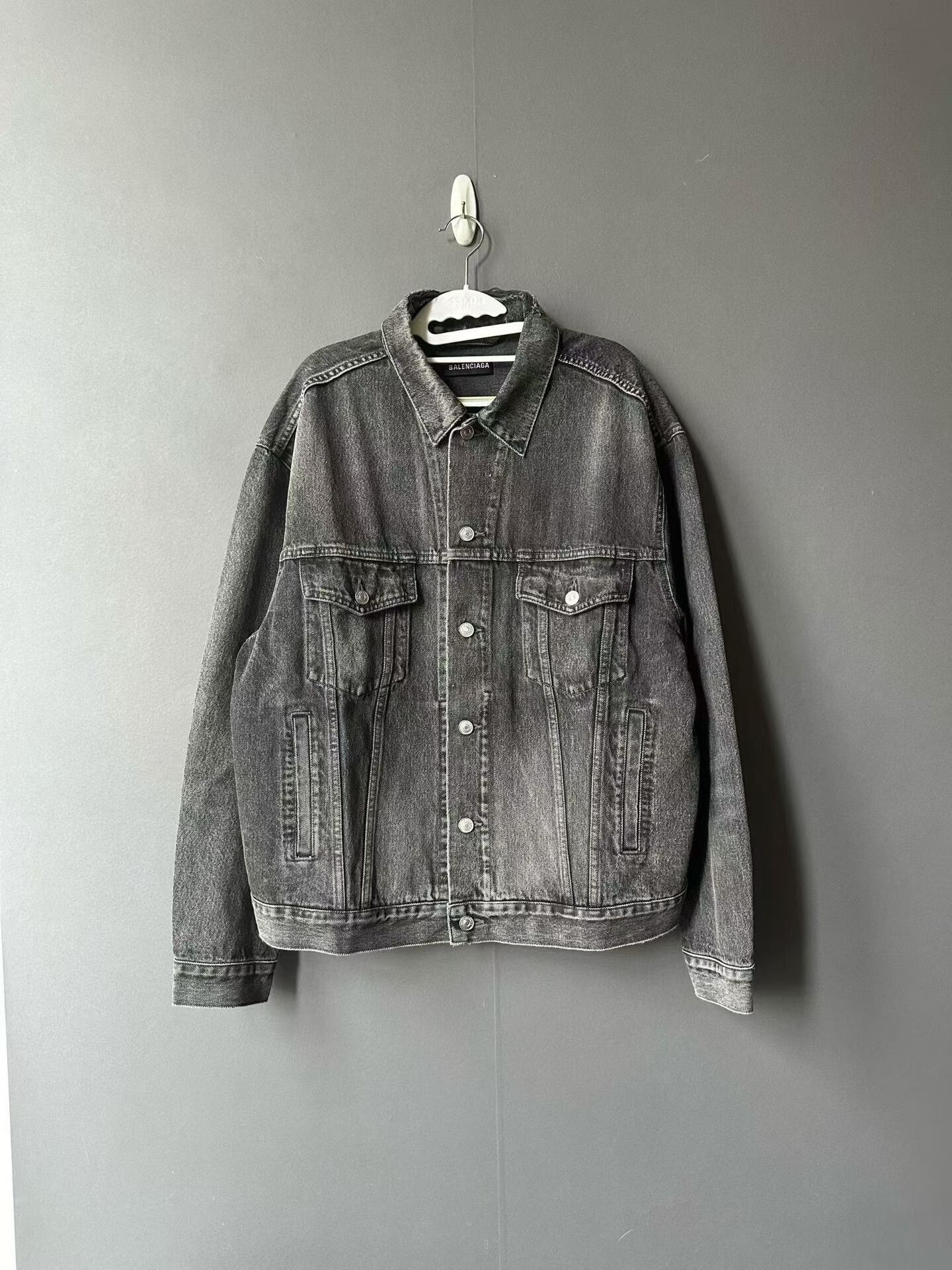 Balenciaga Balenciaga Back Logo Denim Jacket Size US M / EU 48-50 / 2 - 1 Thumbnail