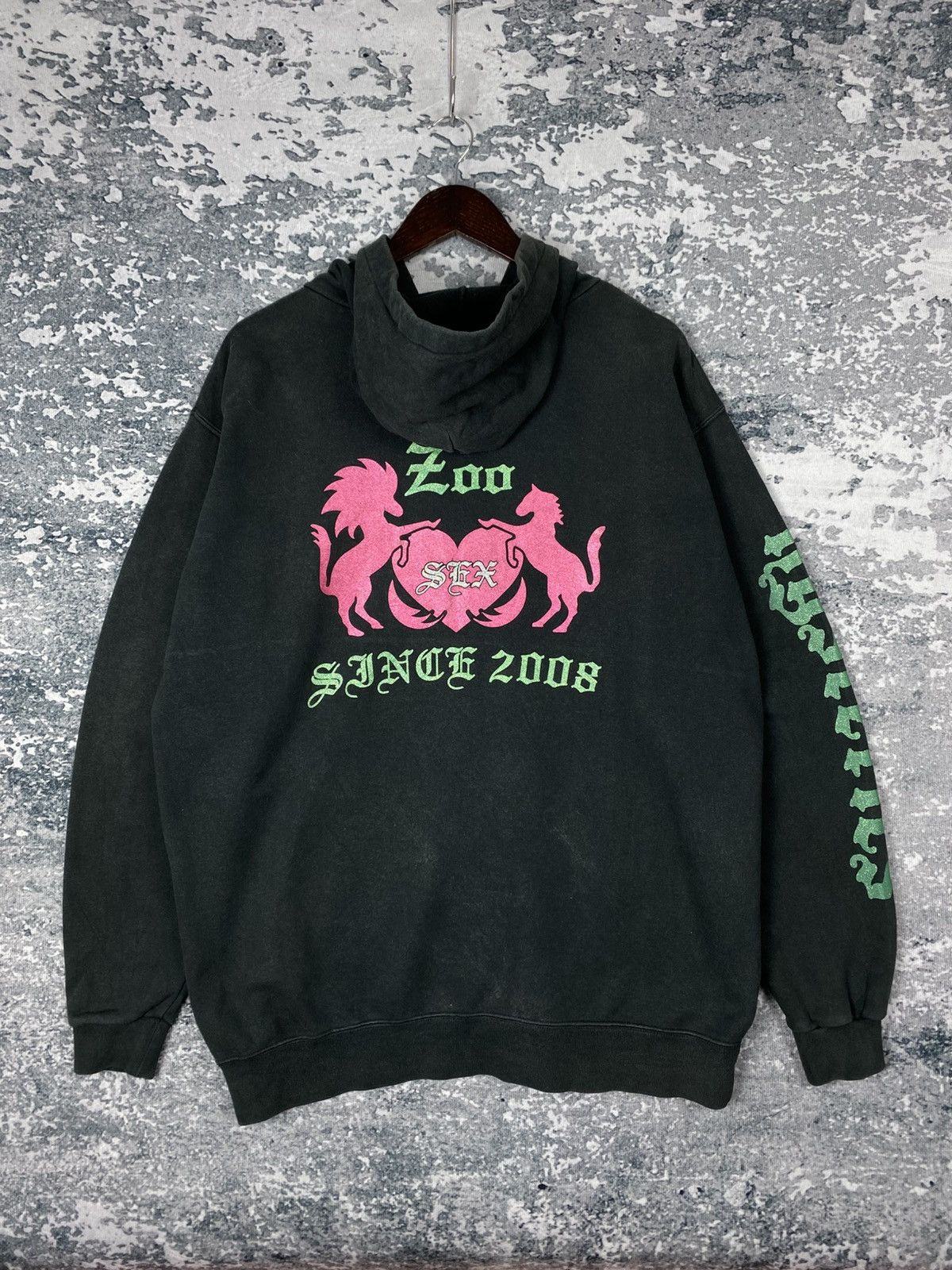Japanese Brand Vintage Zoo Group Zip Up Hoodies Size US XL / EU 56 / 4 - 1 Thumbnail