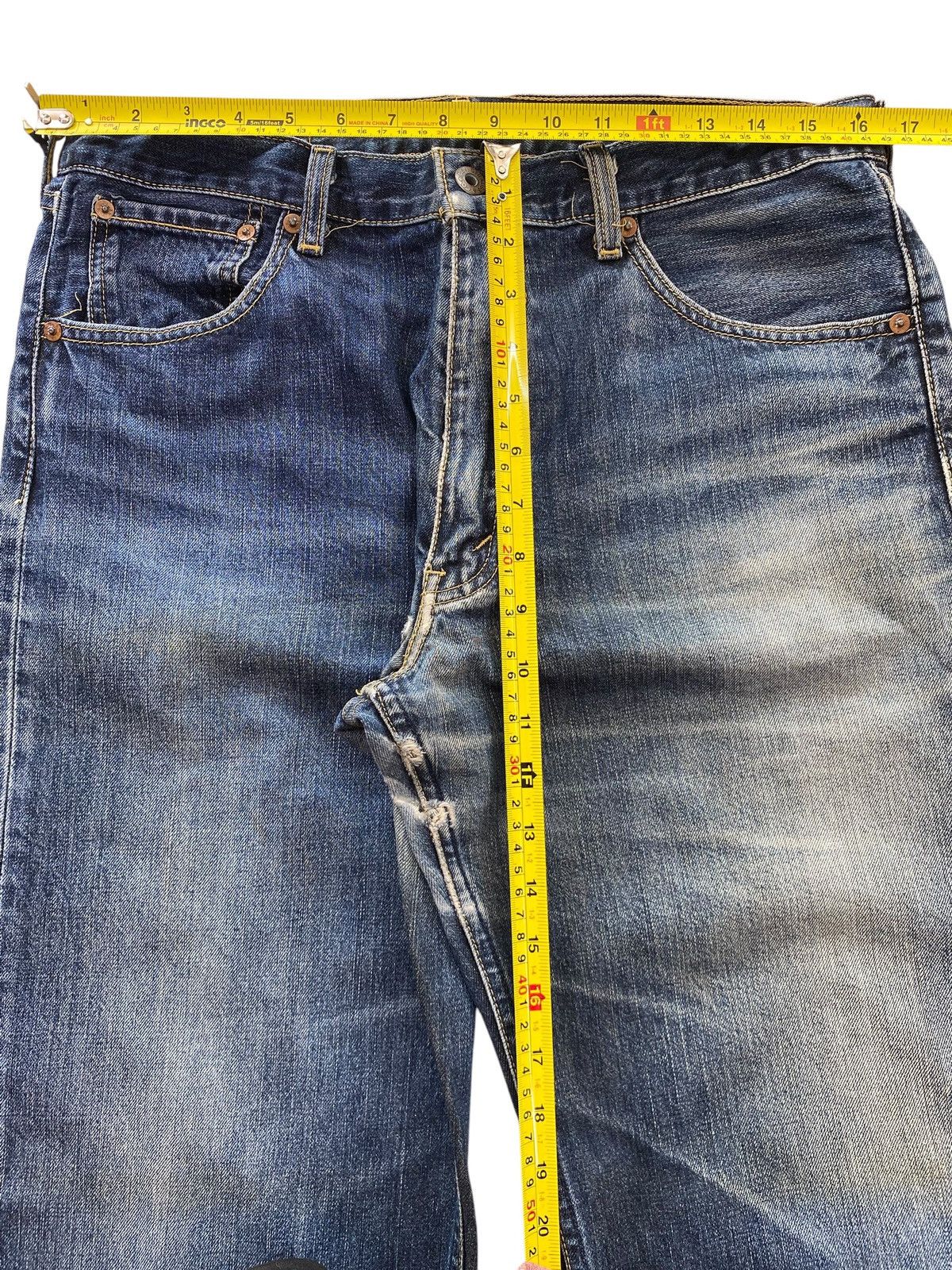 Levi's Levi’s Blue Wash Style Straight Leg Jeans Size US 33 - 6 Thumbnail