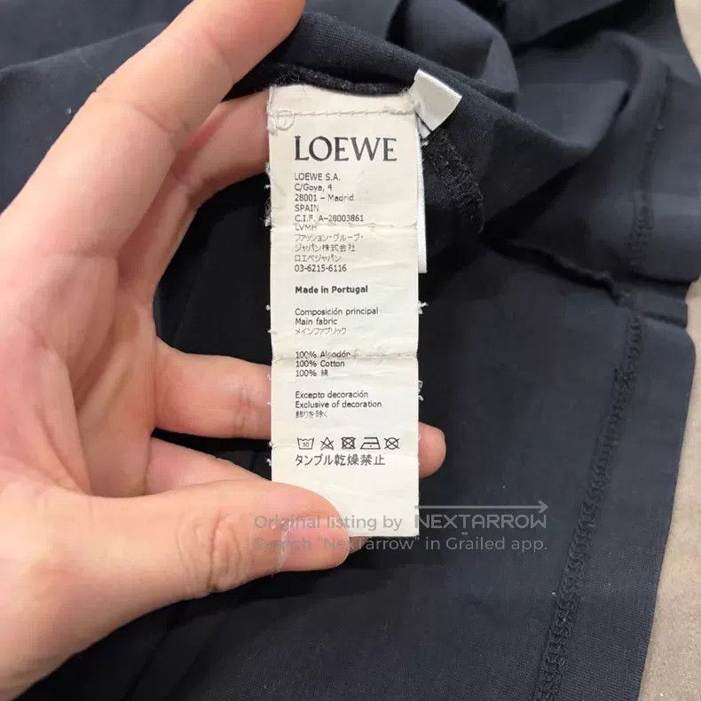 Loewe Loewe Black Short-sleeve with Small Logo on Chest Size M / US 6-8 / IT 42-44 - 5 Thumbnail