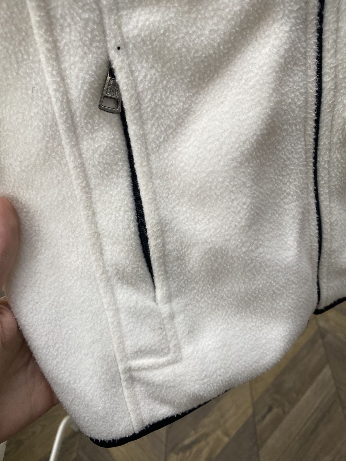Moncler Vintage Moncler kids fleece zip hoodie Size US XXS / EU 40 - 8 Thumbnail