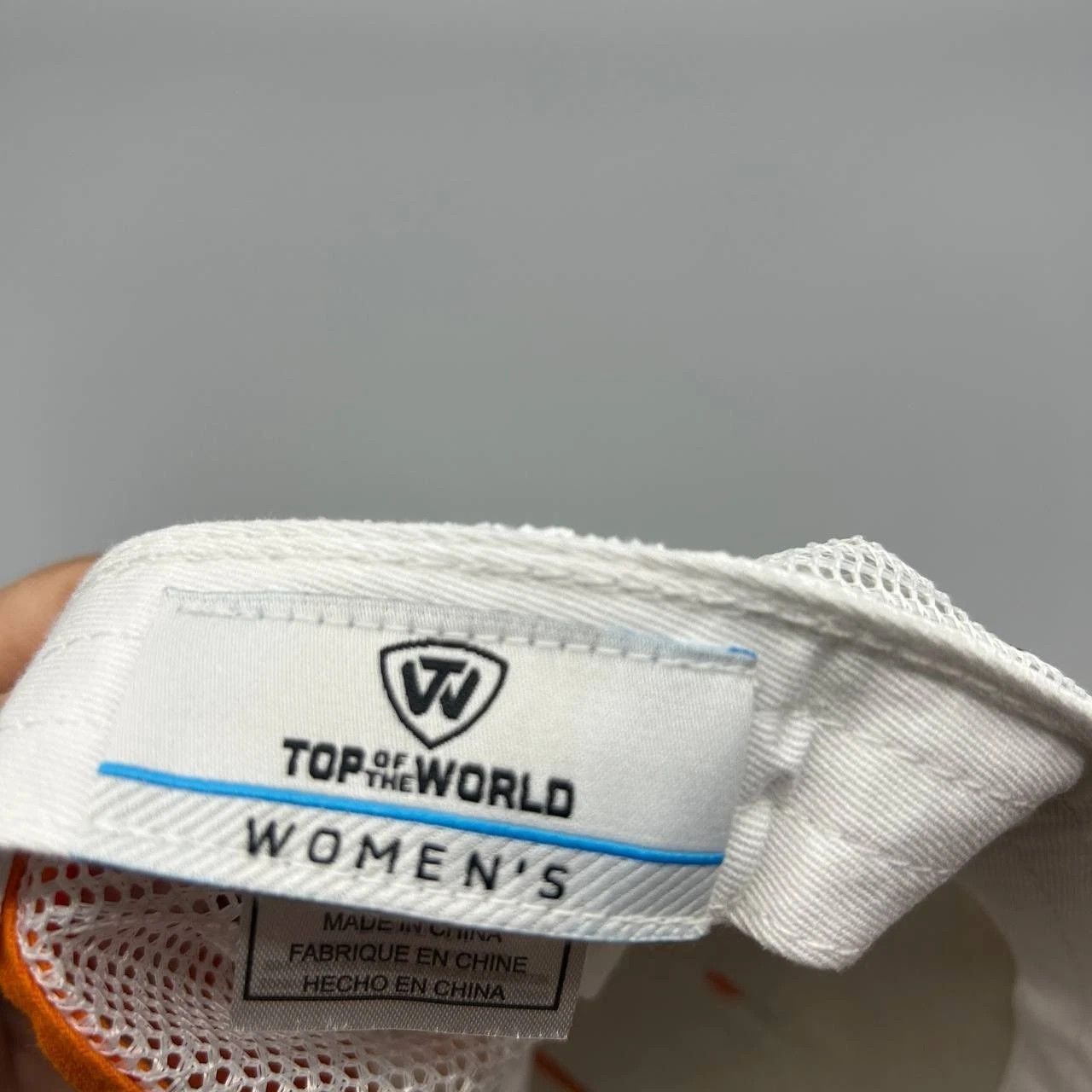 Top Of The World Tennessee Volunteers Trucker Hat Women S-M Snap Back Cap New Size ONE SIZE - 6 Thumbnail