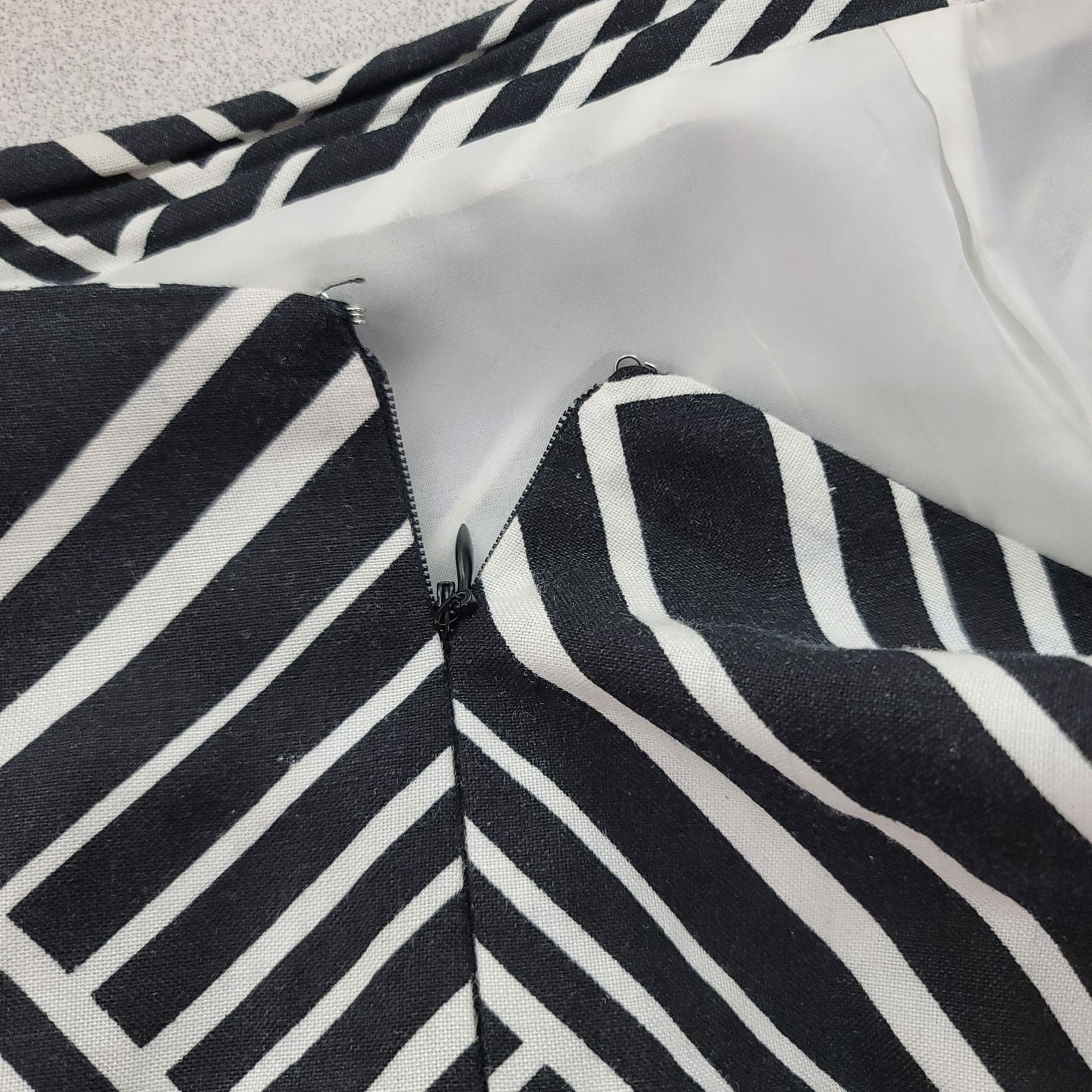 Other Appraisal Black White Stripe A Line Skirt Large Lined Linen Size 36" / US 14 / IT 50 - 5 Thumbnail