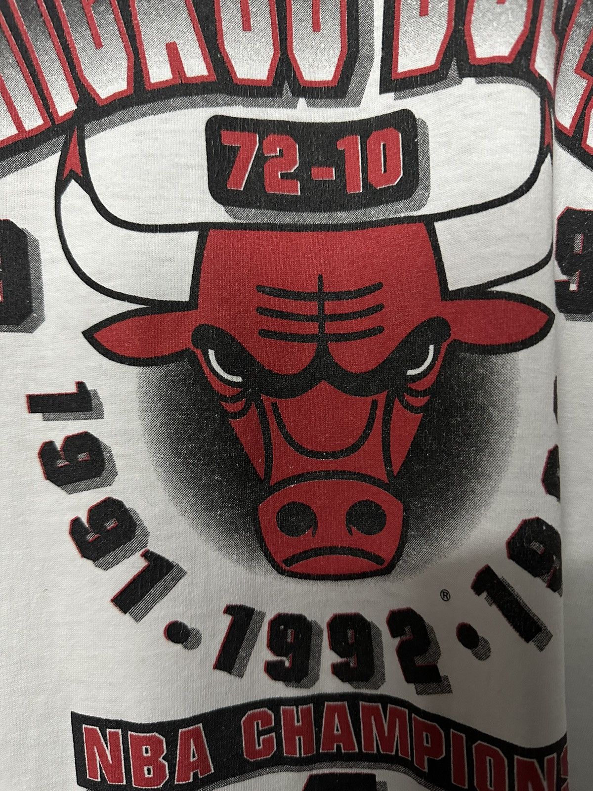 NBA Vintage 90s Chicago Bulls Nba Champions Best 4 Ever Tee Size US XL / EU 56 / 4 - 9 Thumbnail