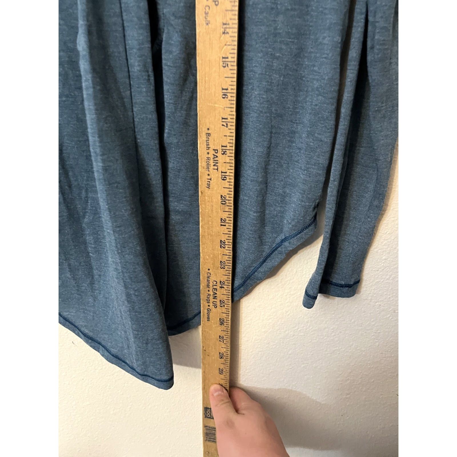 Under Armour Under Armour Blue Sleeve Womens HeatGear Long Sleeve Small Round Neck Shirt Size S / US 4 / IT 40 - 4 Thumbnail