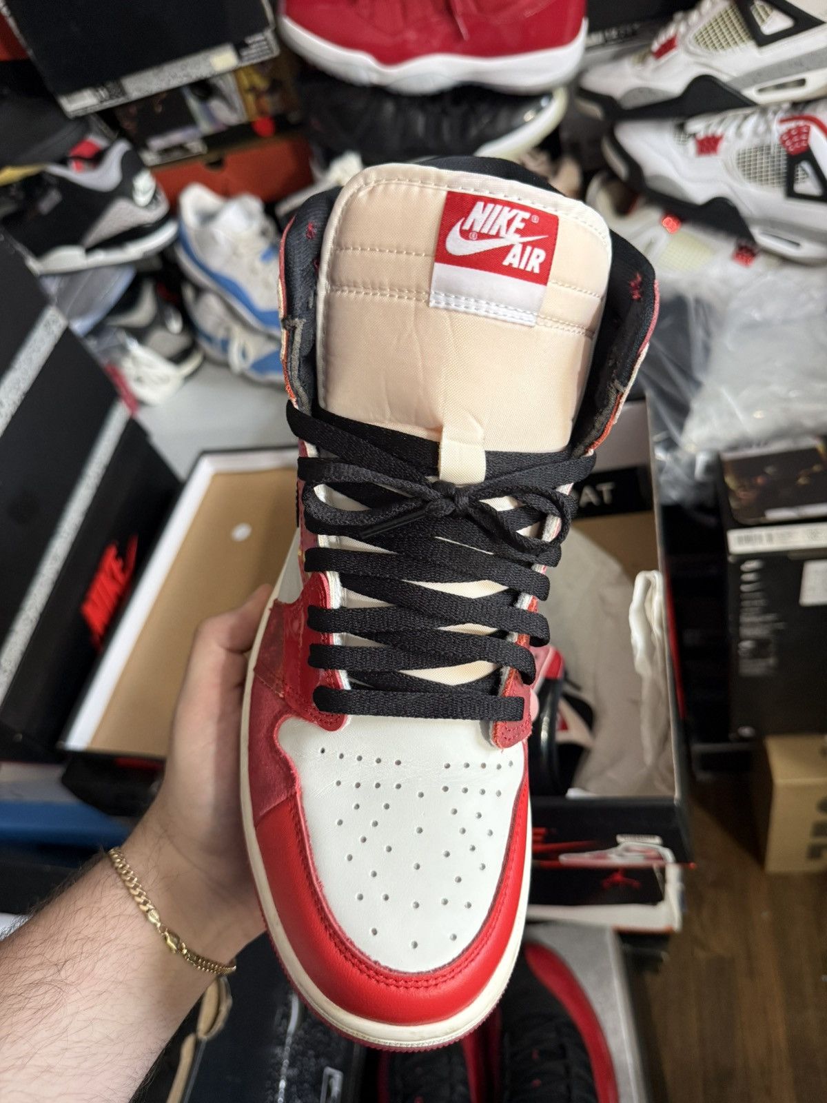 Jordan Brand Jordan retro 1 spiderverse sz 10.5 Size US 10.5 / EU 43-44 - 2 Thumbnail