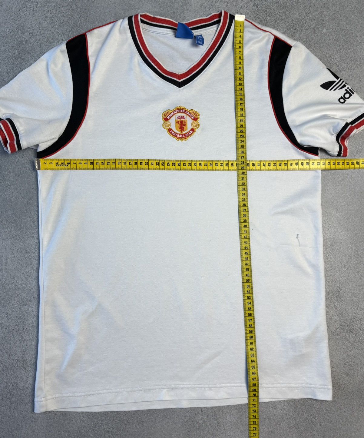 Adidas Manchester United 2016 2017 Retro Shirt Soccer Jersey Adidas Size US L / EU 52-54 / 3 - 11 Thumbnail