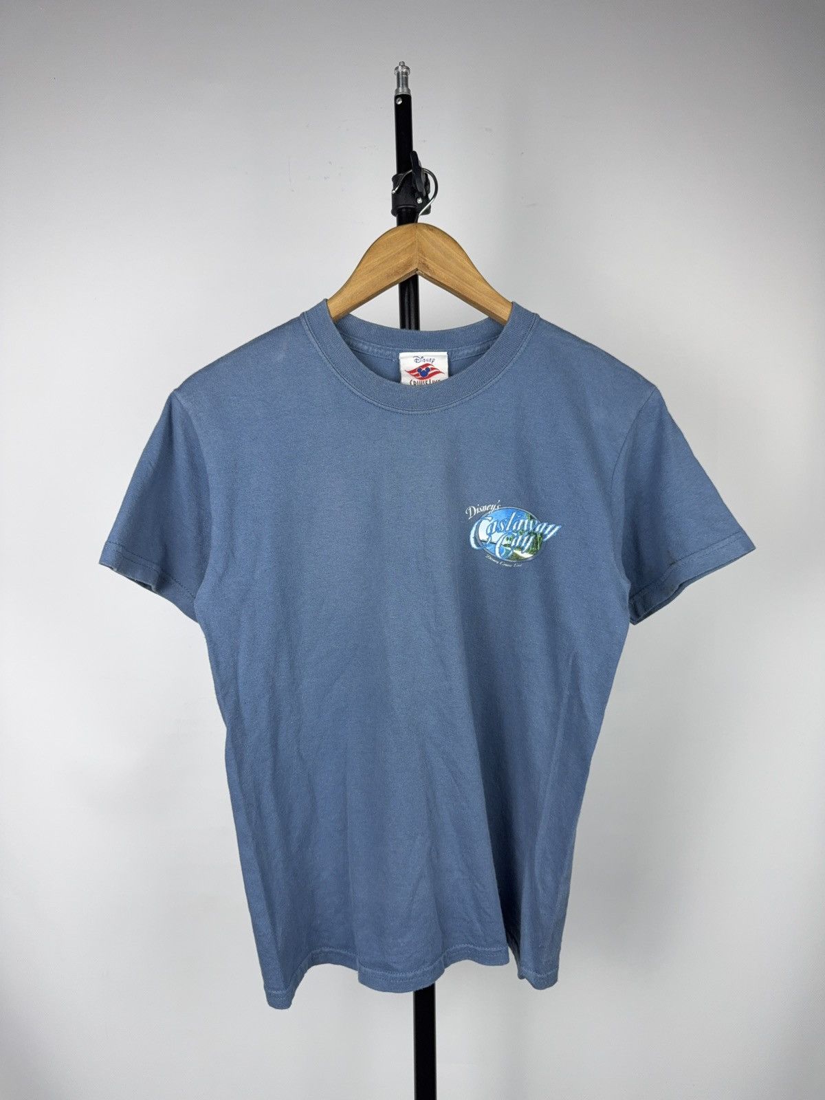 Disney Disney Castaway Cay Mickey Surf Y2K Cruise Tee Size US XS / EU 42 / 0 - 2 Thumbnail