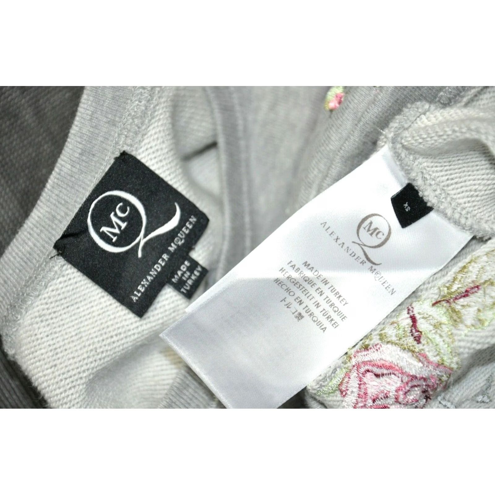 Alexander McQueen ALEXANDER MCQUEEN Sweatshirt Gray Embellished Women's XS Size XS / US 0-2 / IT 36-38 - 6 Thumbnail