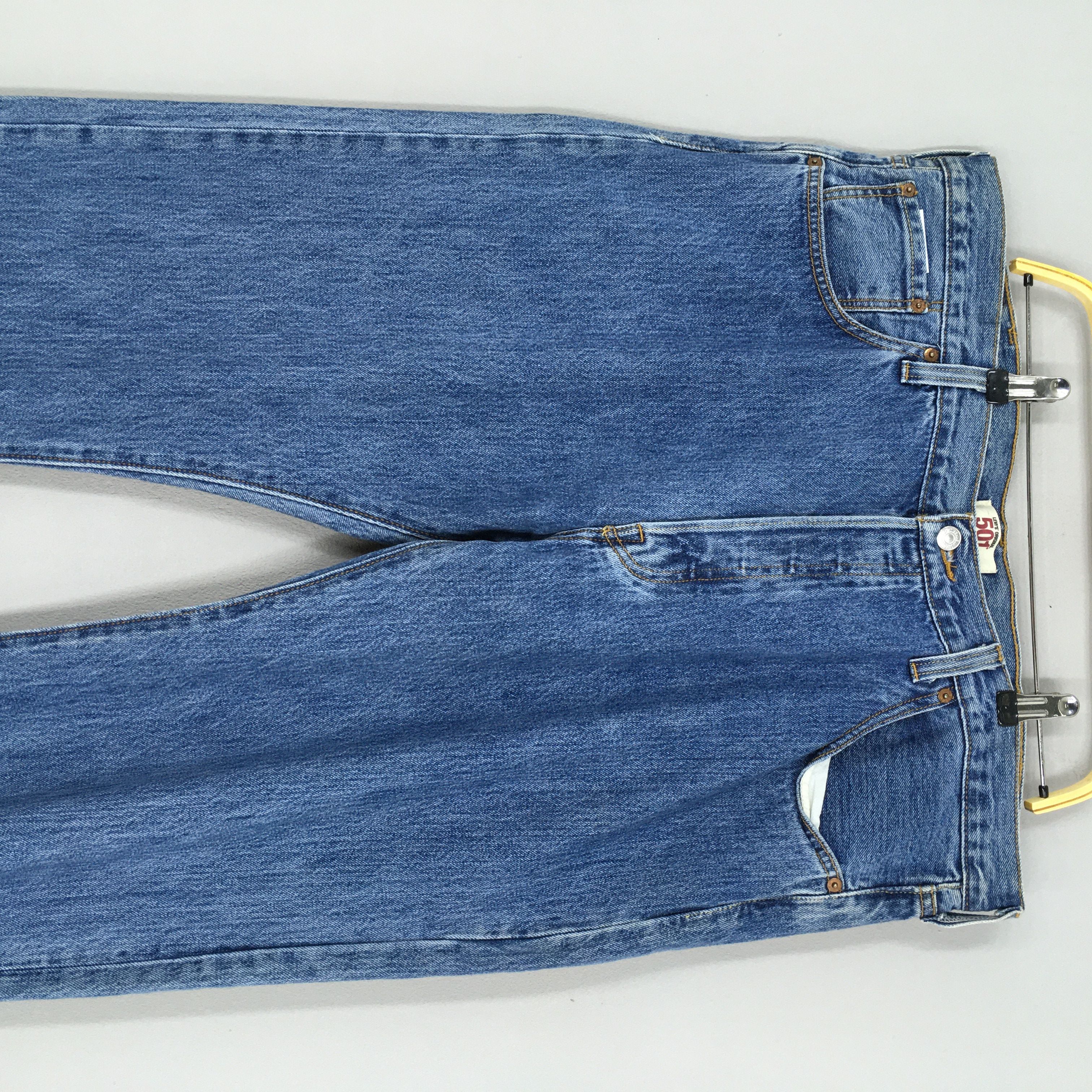 Jean × Levi's × Vintage Size 40x32.5 Vintage Levi's 501 Faded Blue Jeans Size US 40 / EU 56 - 3 Thumbnail