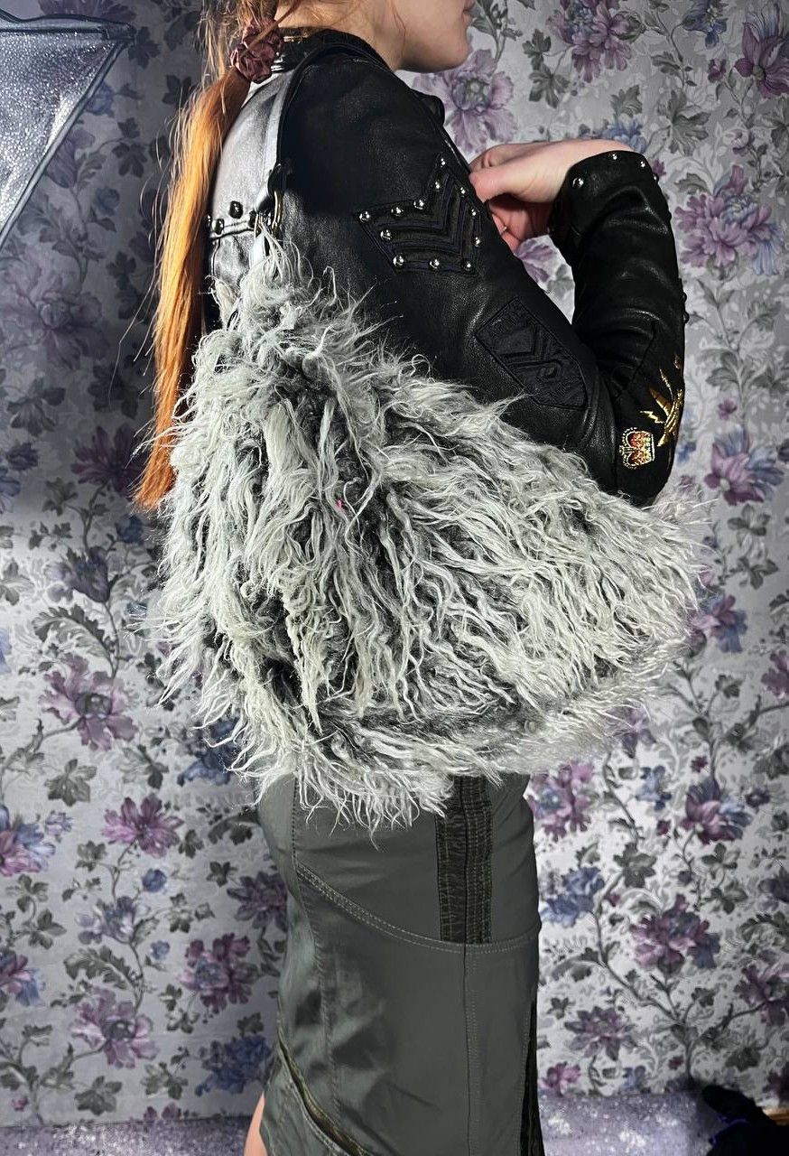 Japanese Brand Vintage Avant Garde Rick Owens Style Fur Bag y2k 00s Size ONE SIZE - 1 Thumbnail
