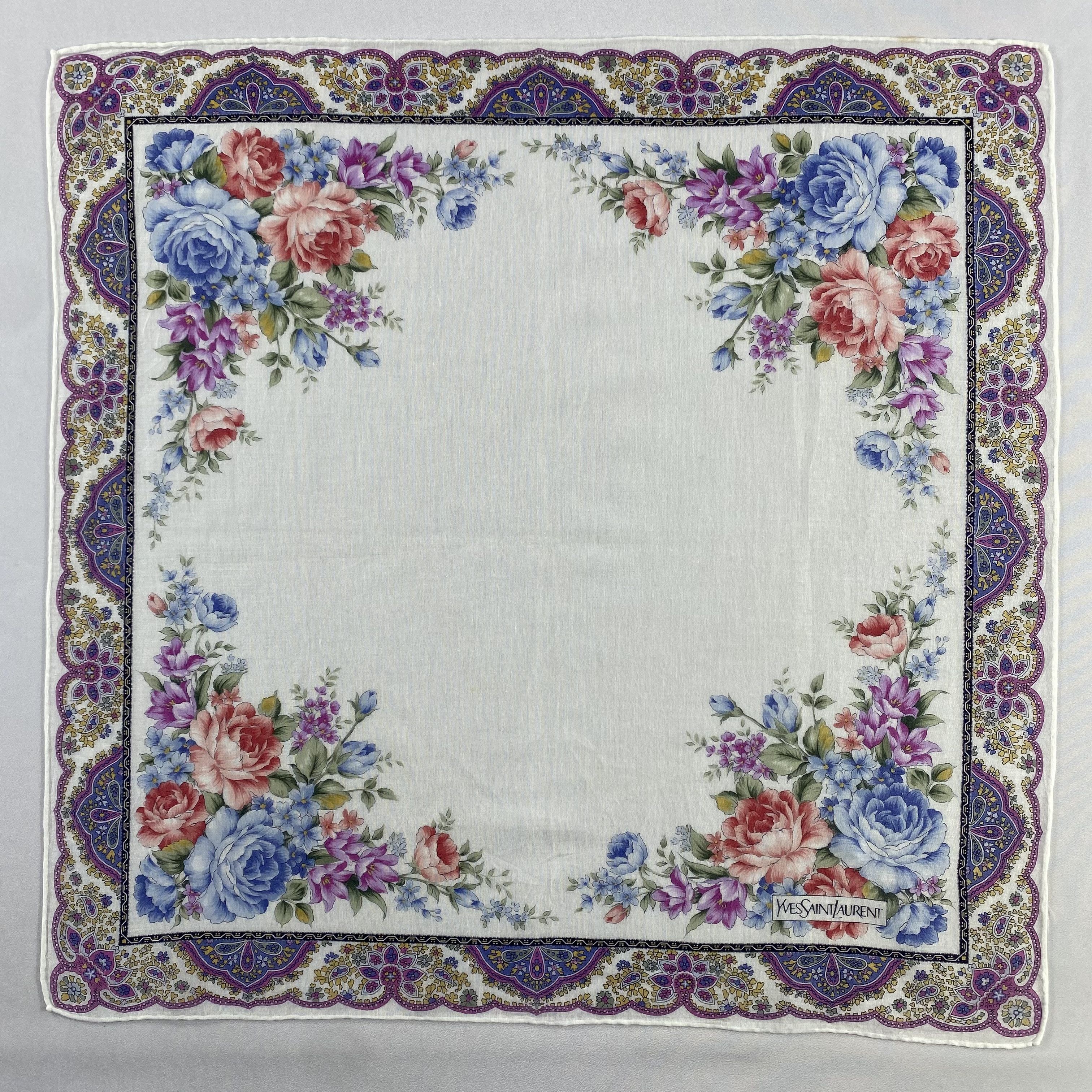 Vintage Yves Saint Laurent Bandana/ Handkerchief / Neckerchief-P1309 Size ONE SIZE - 1 Thumbnail