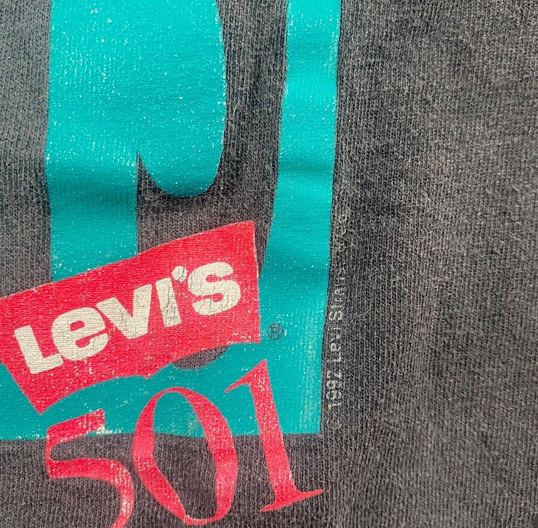 Levi's Vintage Clothing Levi’s 90s Button Your Shorts Tee Size US XL / EU 56 / 4 - 3 Thumbnail