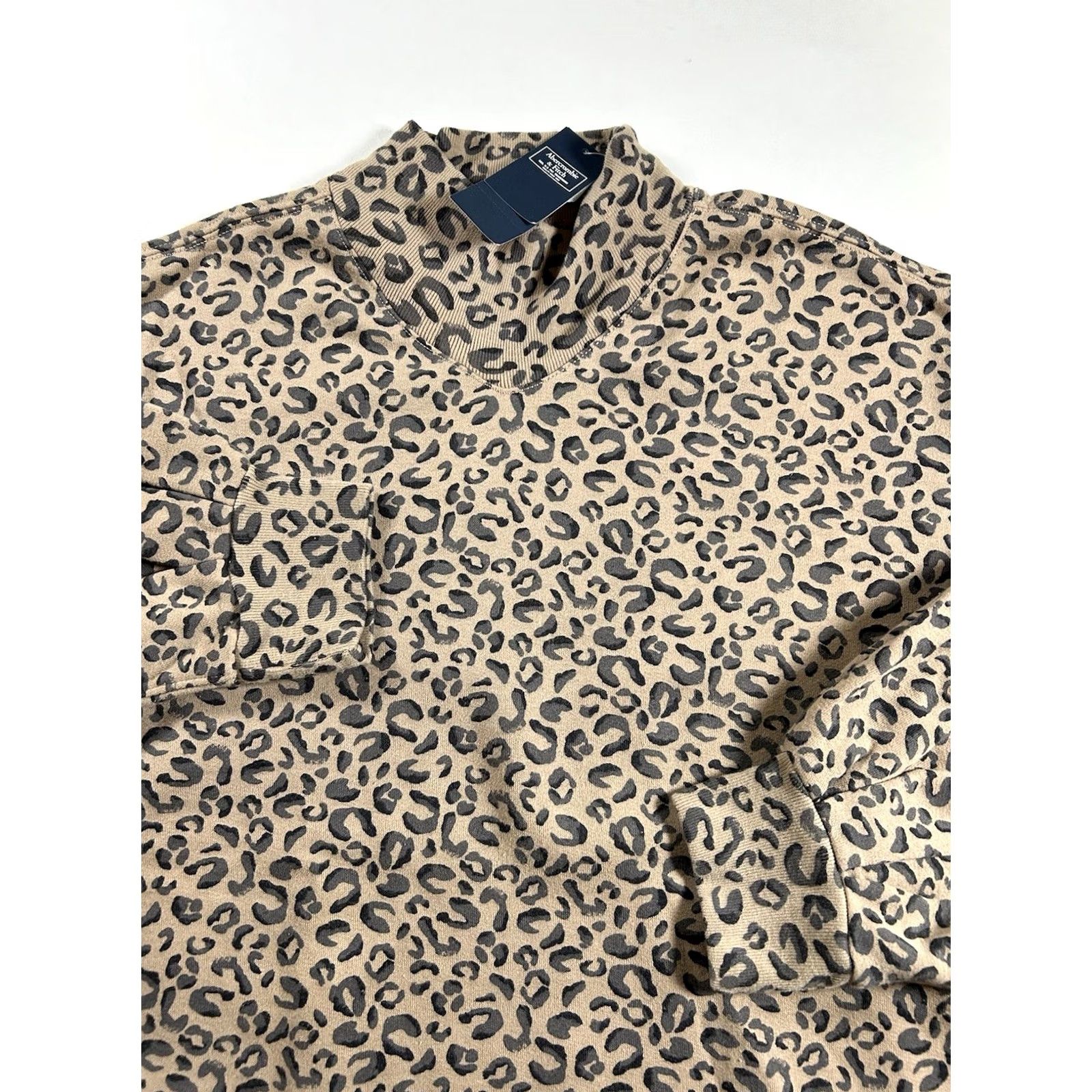 Abercrombie & Fitch Abercrombie & Fitch Leopard Cheetah Print Pullover Shirt Womens Small Multicolor Activewear Sweatshirt Size S / US 4 / IT 40 - 2 Thumbnail