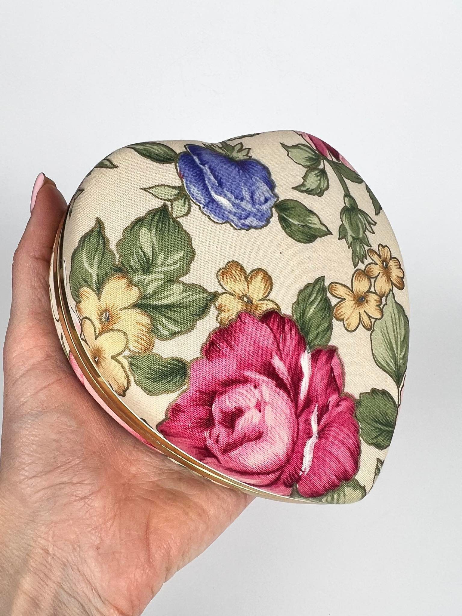 Vintage Vintage Textile Trinket Box Heart For Jewelry Size ONE SIZE - 4 Thumbnail