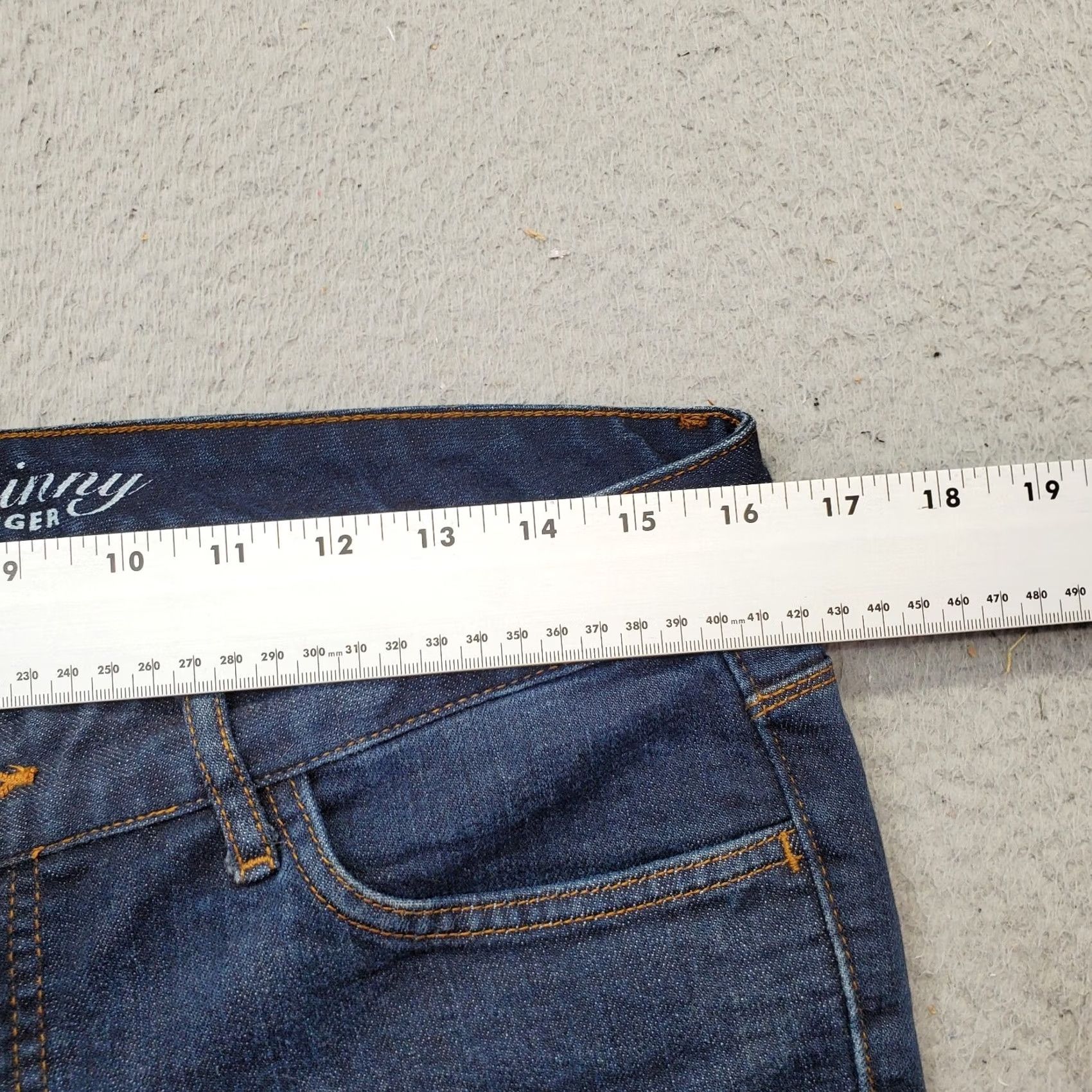 Tommy Hilfiger Tommy Hilfiger Jeans Women 8R Blue Denim Skinny Spirit Stretch Button Pockets Classic Rise Mid 30.75in INSEAM Outdoor Mens Womens Girls Men Womens Size 30" / US 8 / IT 44 - 5 Thumbnail