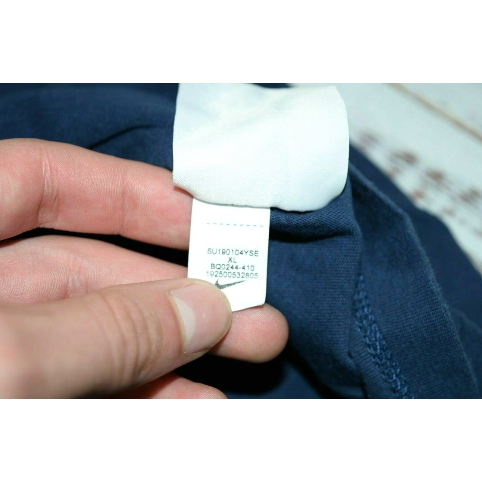 Nike Nike Just Do It Art Blue Shirt Mens XL Short Sleeve Crew Neck Cotton Size US XL / EU 56 / 4 - 5 Thumbnail