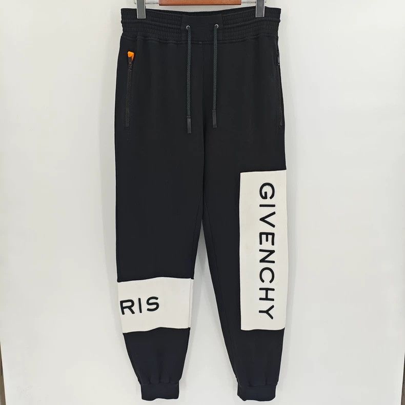 Givenchy Givenchy SizeM Black and White Patchwork 4G Letter Embroide Size US 29 - 1 Thumbnail