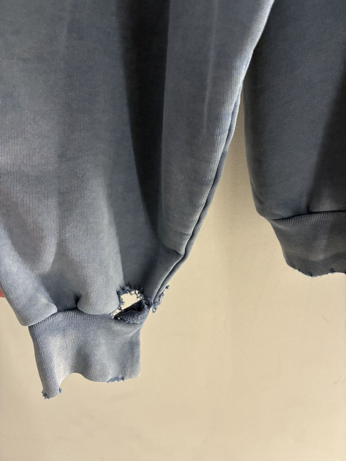 Balenciaga BALENCIAGA Washed Paris Oversized Hoodie Size US S / EU 44-46 / 1 - 3 Thumbnail