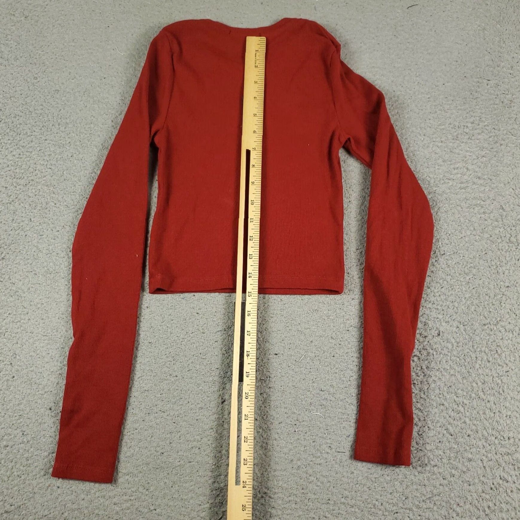 Zara Zara Long Sleeve Crop Top Red Small Womens T-Shirt Size S / US 4 / IT 40 - 5 Thumbnail