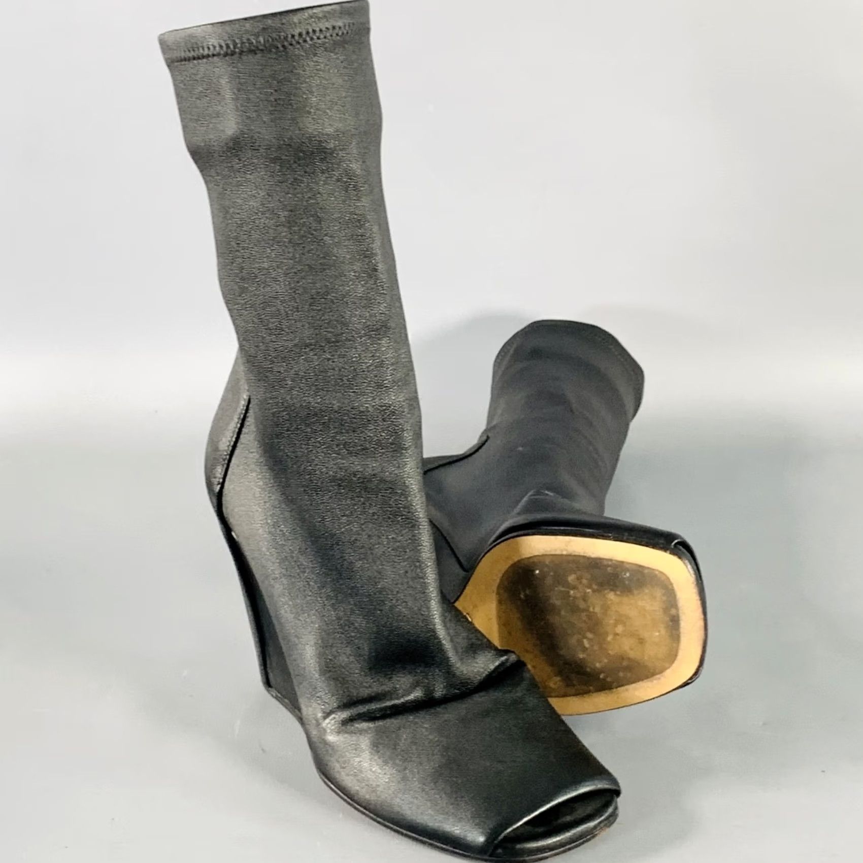 Rick Owens RICK OWENS Size 5 Black Lambskin Leather Open Toe Sock Wedge Boots Women Boots Leather Sock Open Toe Wedge IT 35 Black Size US 5 / IT 35 - 5 Thumbnail